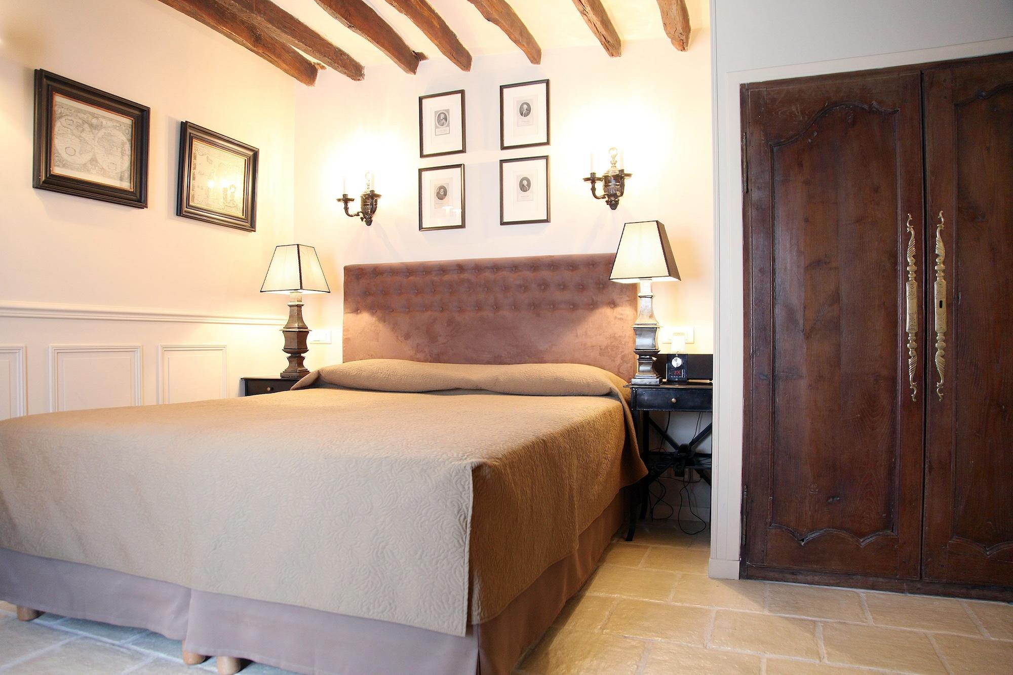 Hotel Saint-louis En L'isle Paris