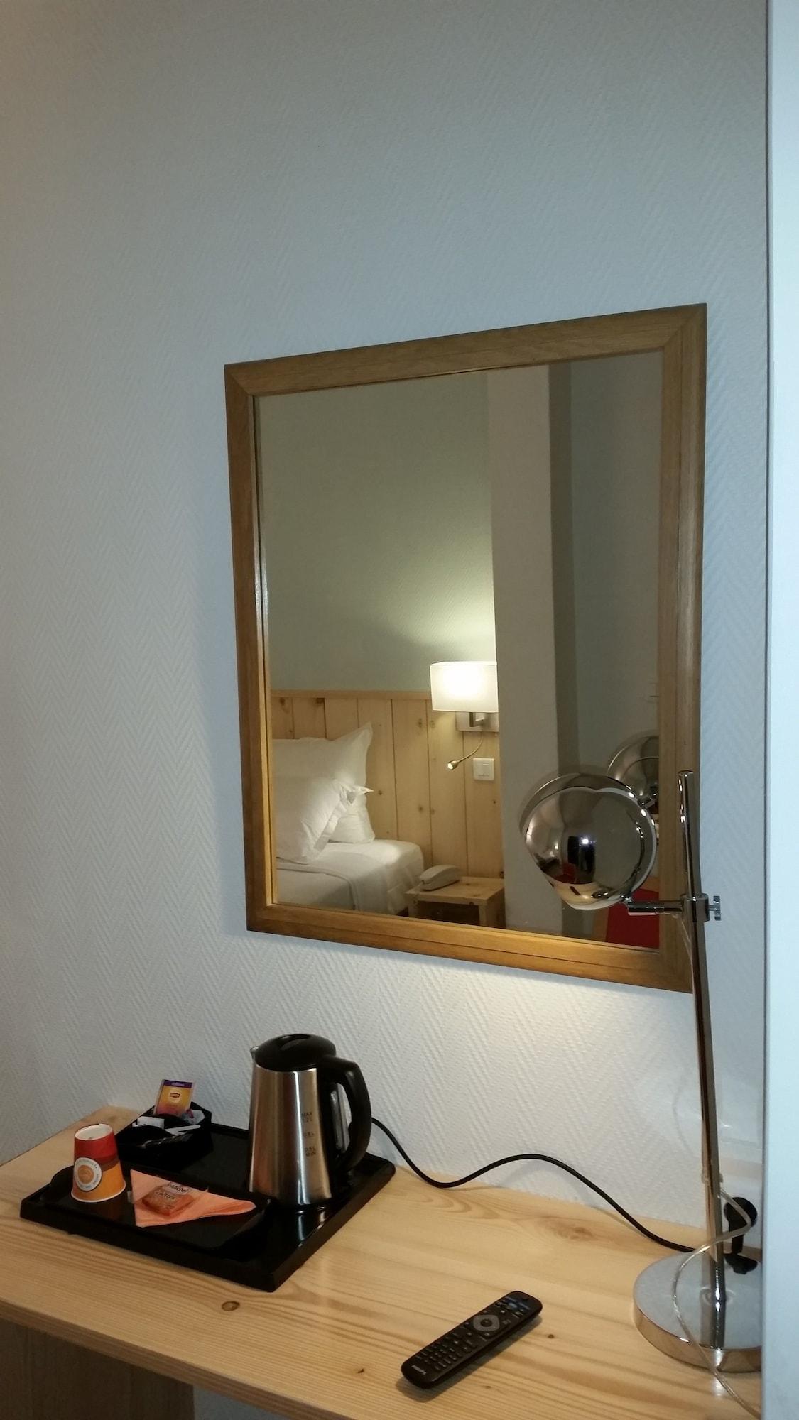Hotel Le Compostelle 3*