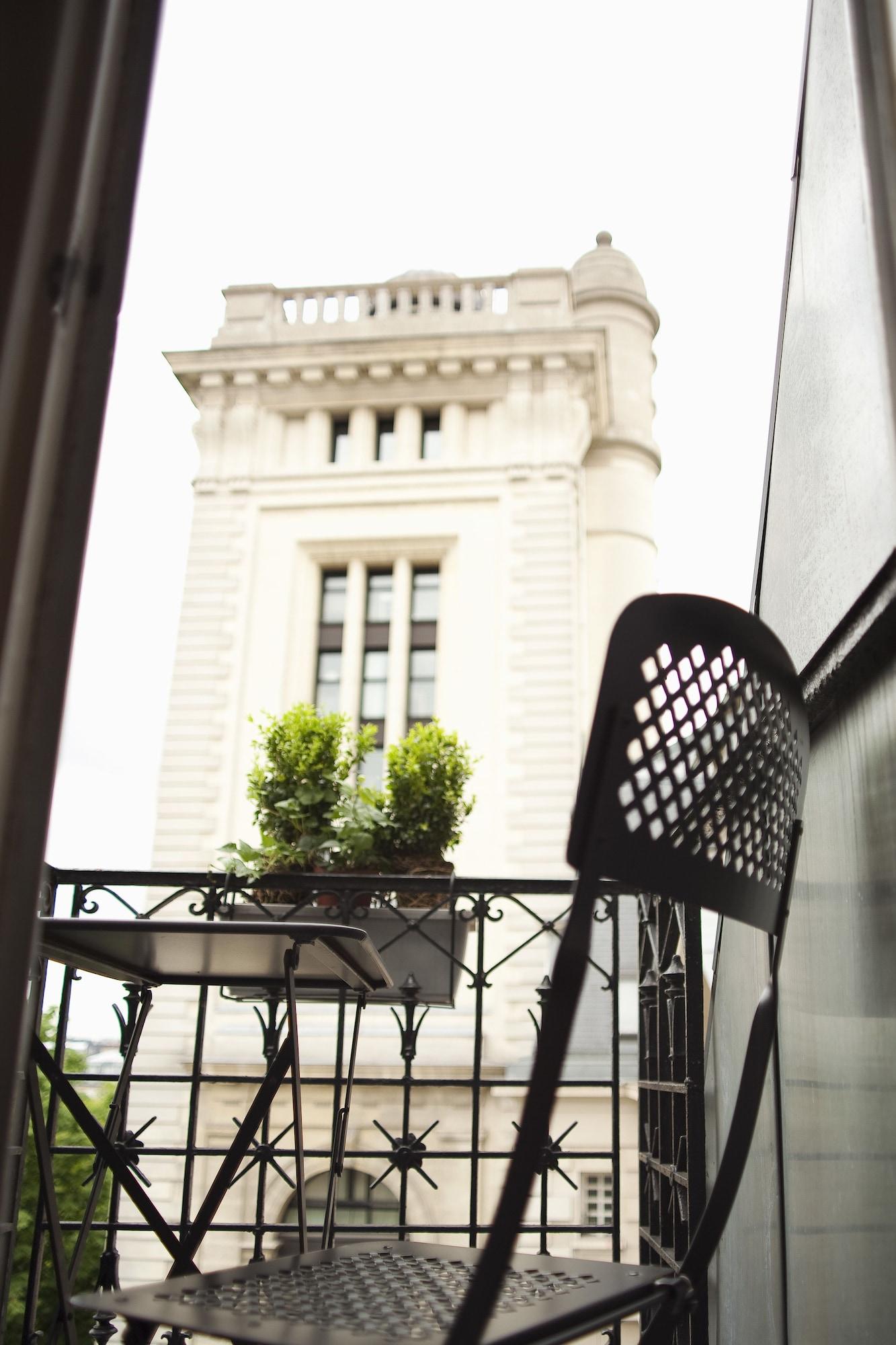 Henri Iv 4* Paris