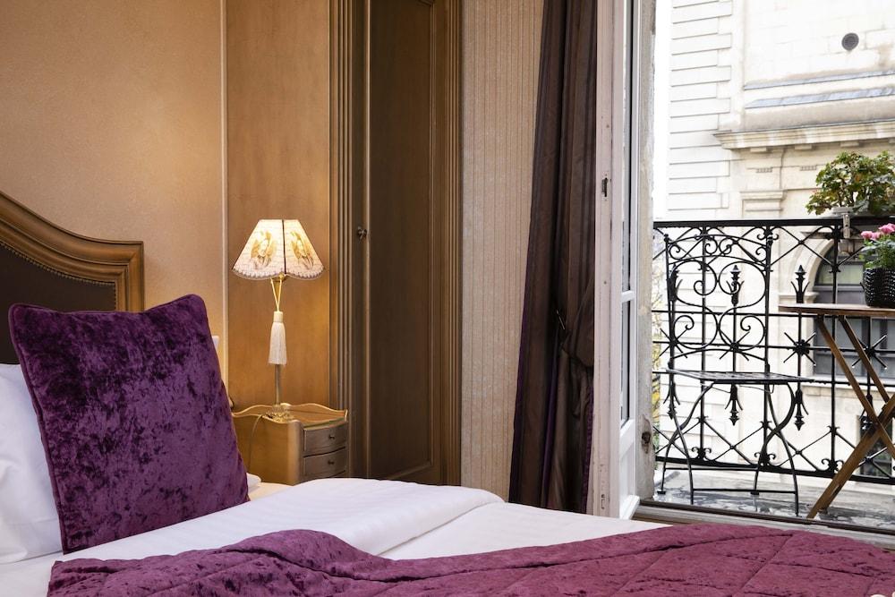 Hotel Henri Iv 4*