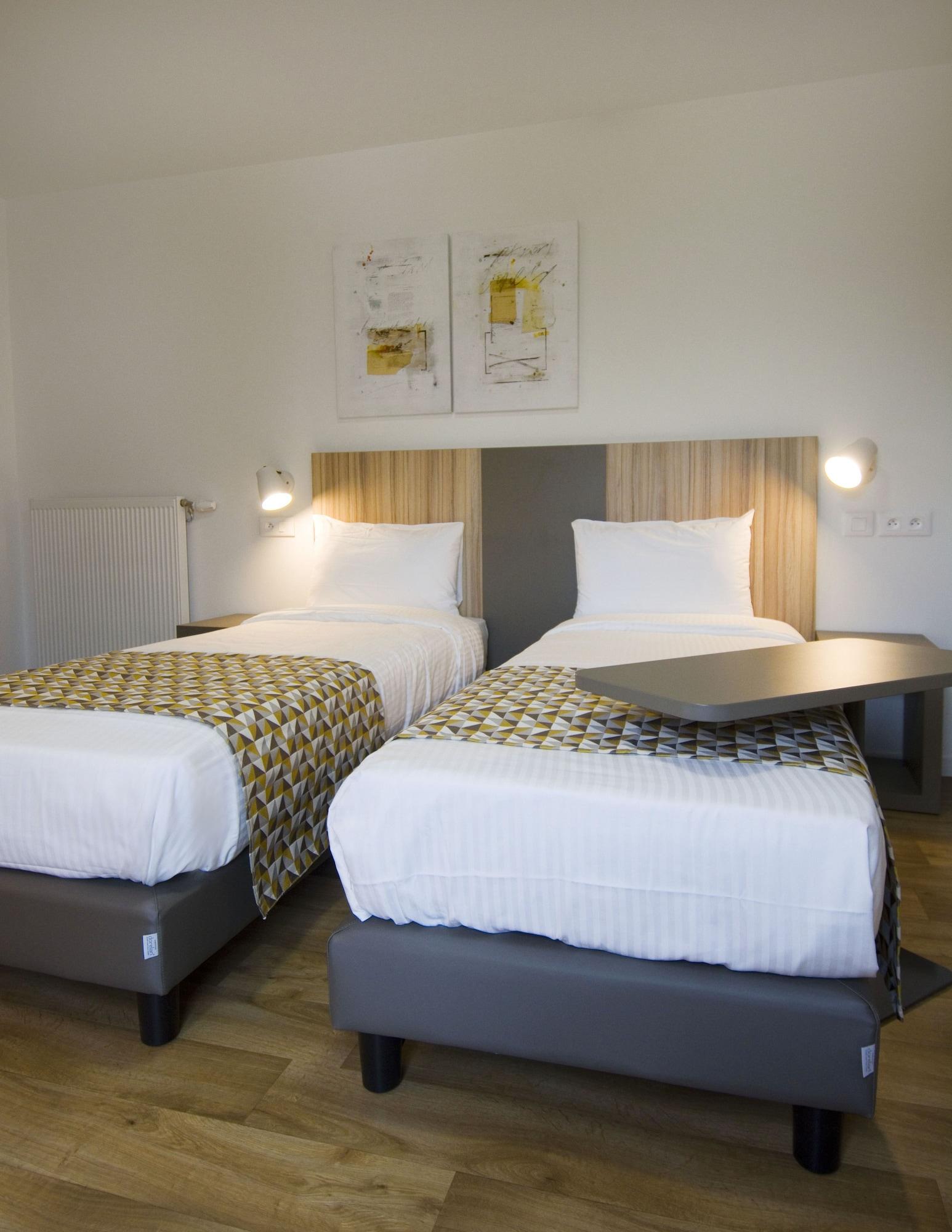 Hotel In 13 3*