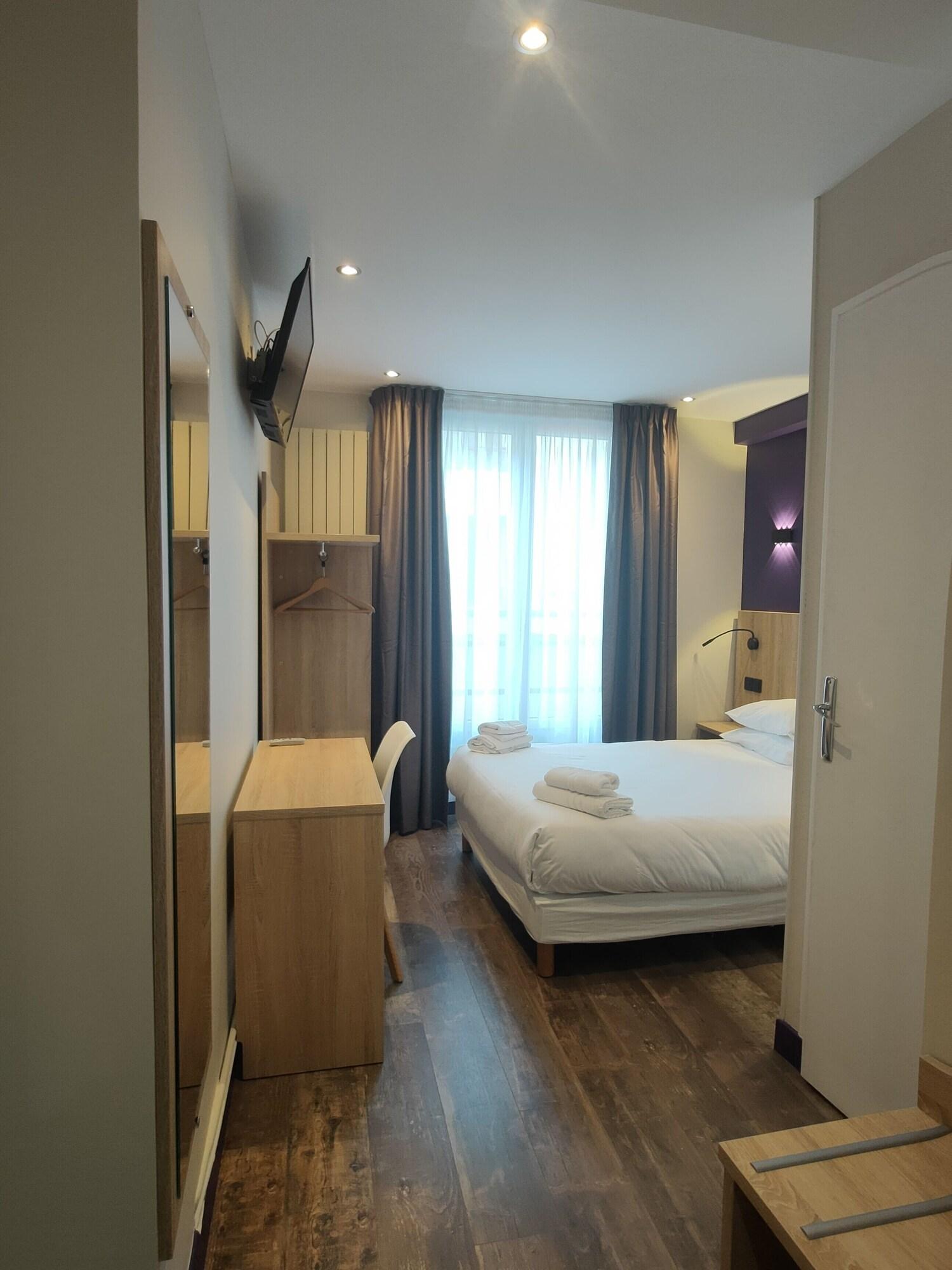 Hotel Modern Est 2*