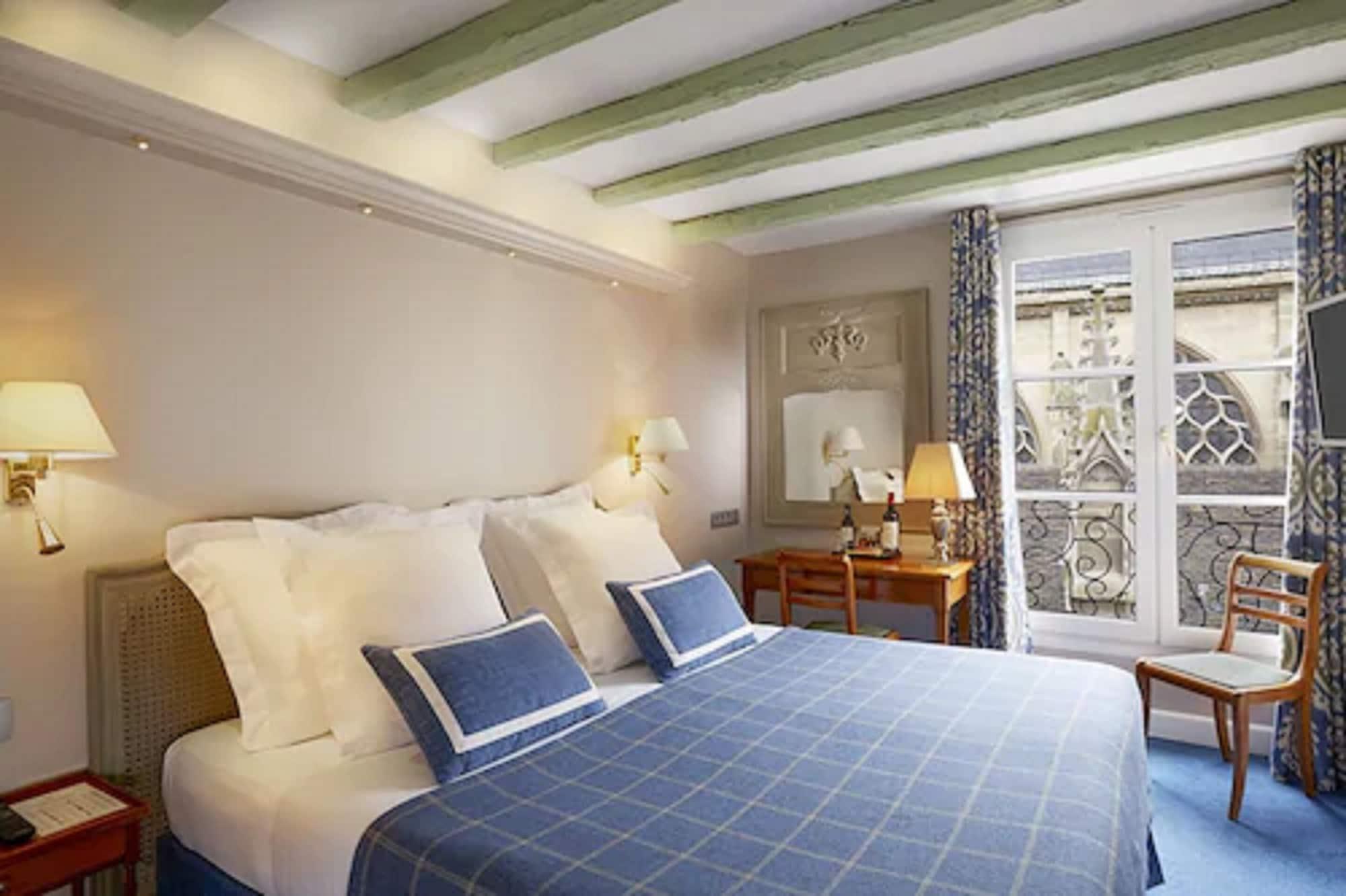 Relais Du Louvre 4* Paris