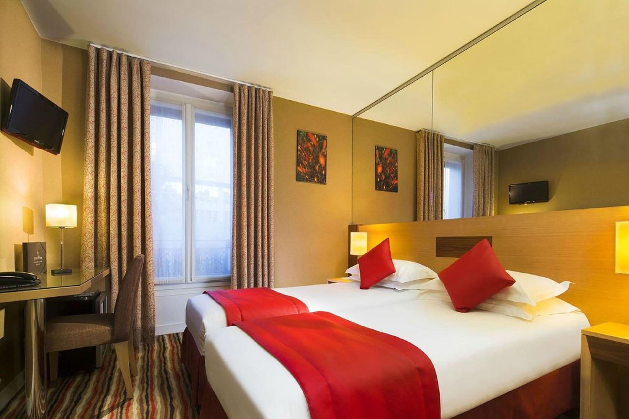 Hotel Pavillon Bastille 3*