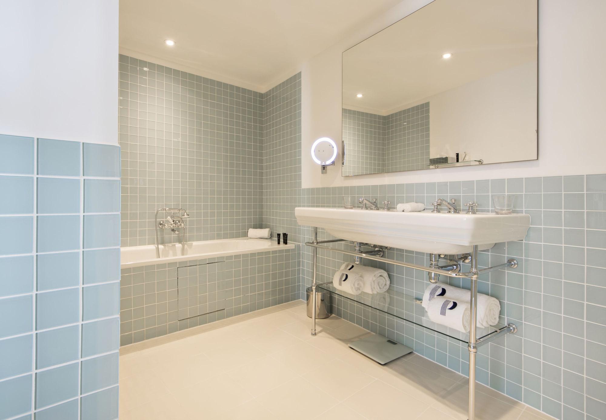 Parister Hotel 5*