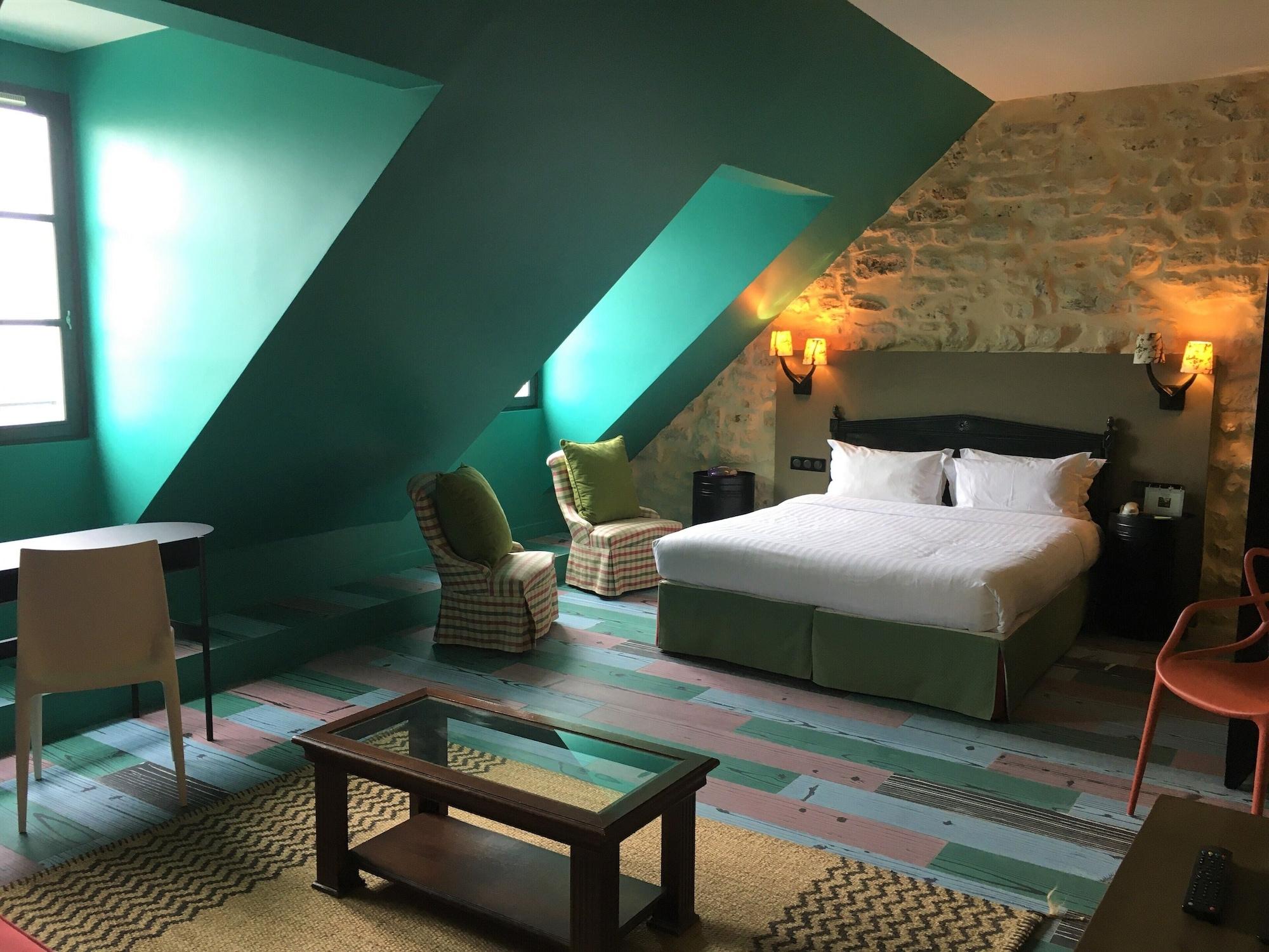 Hotel De Conde Paris
