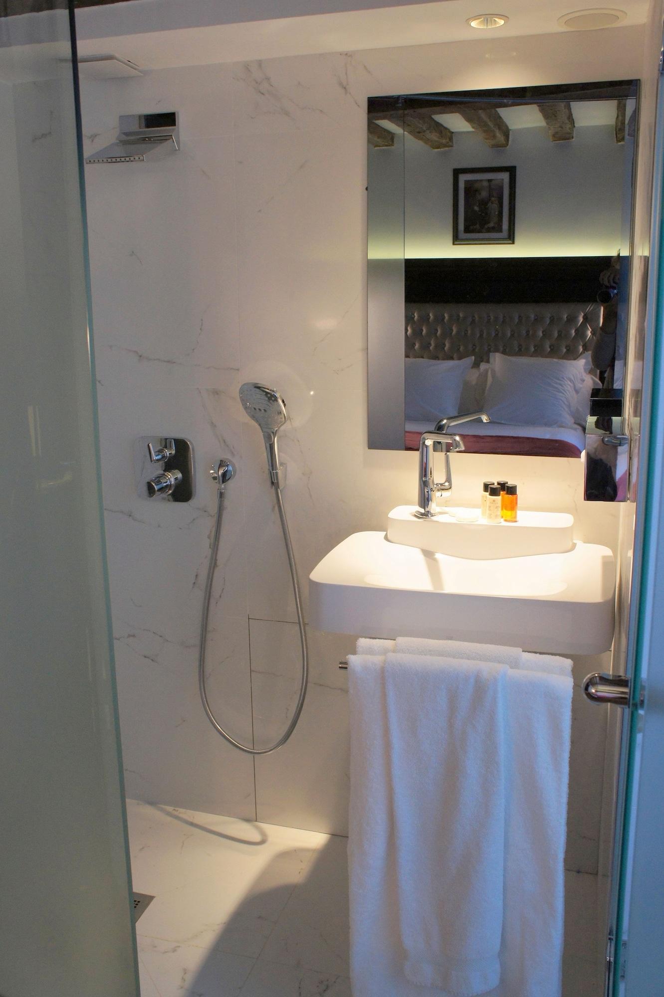 Tonic Saint Germain Des Pres 3*