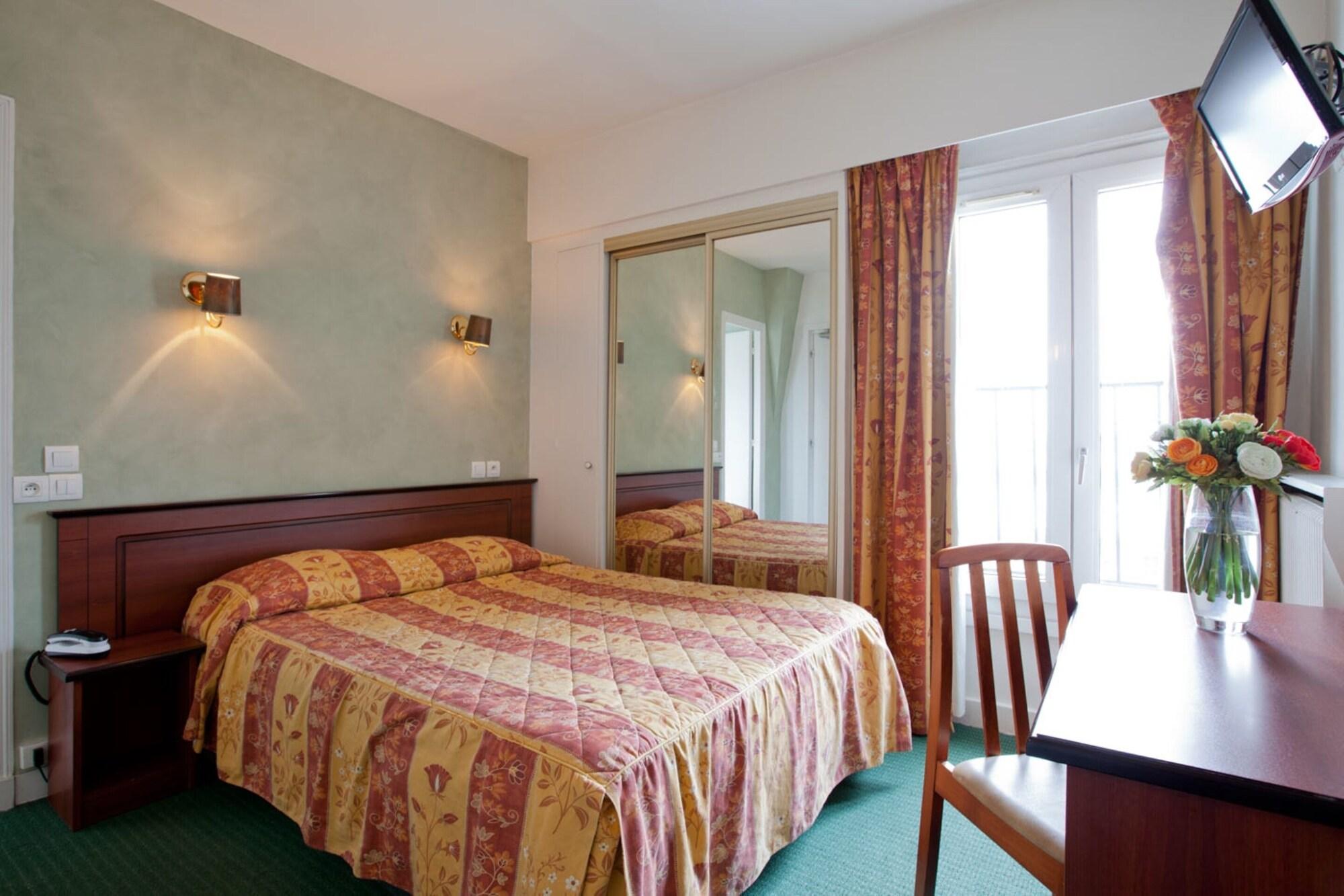 Du Square D'anvers Hotel