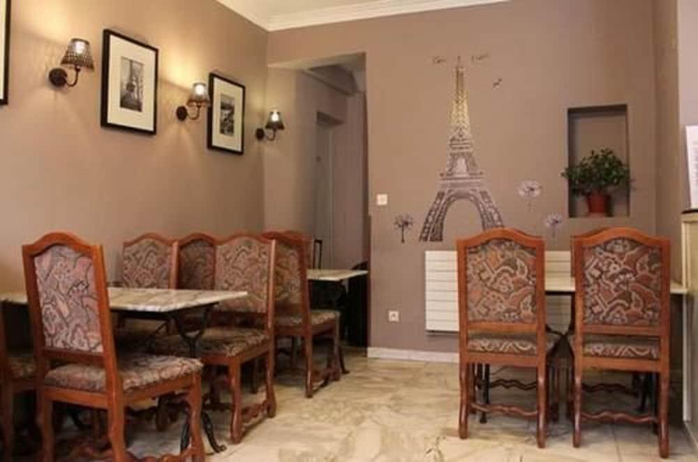 Jeff 2* Paris
