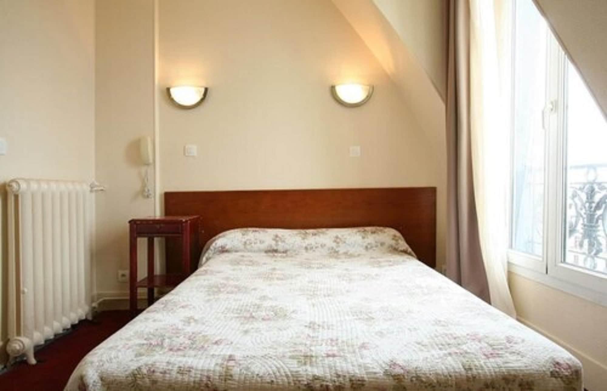 Grand De L'europe Hotel Paris