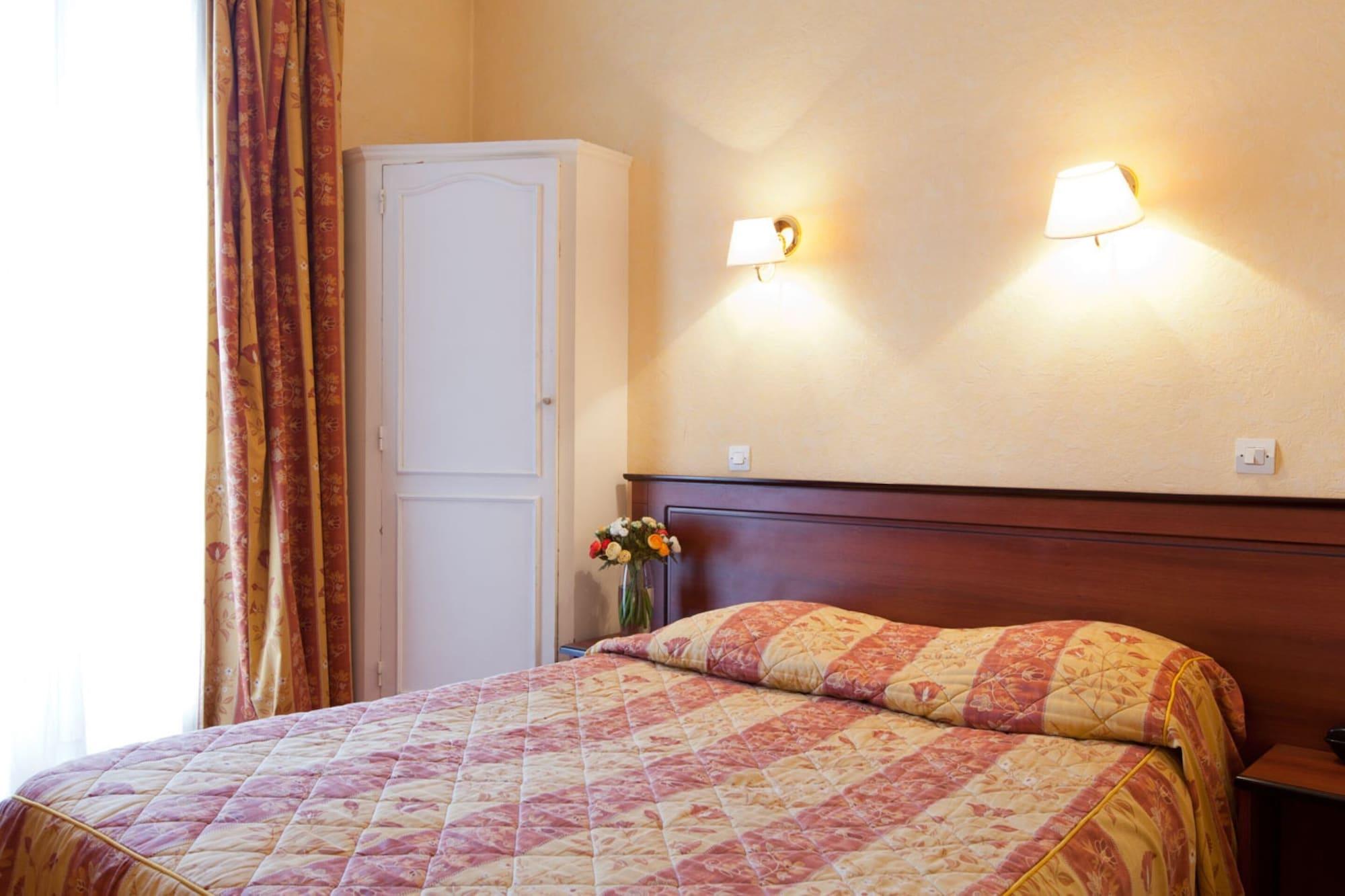 Hotel Du Square D'anvers Paris