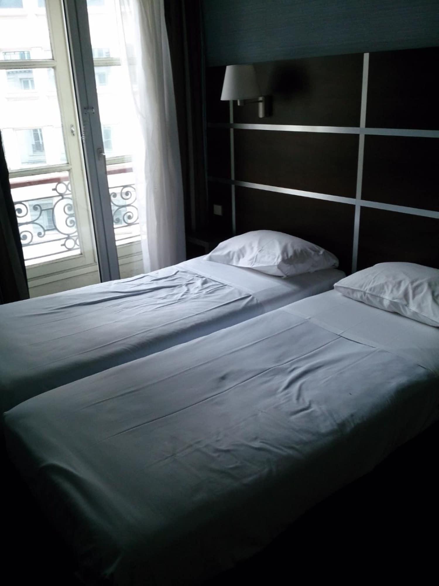 Hotel Des Trois Gares