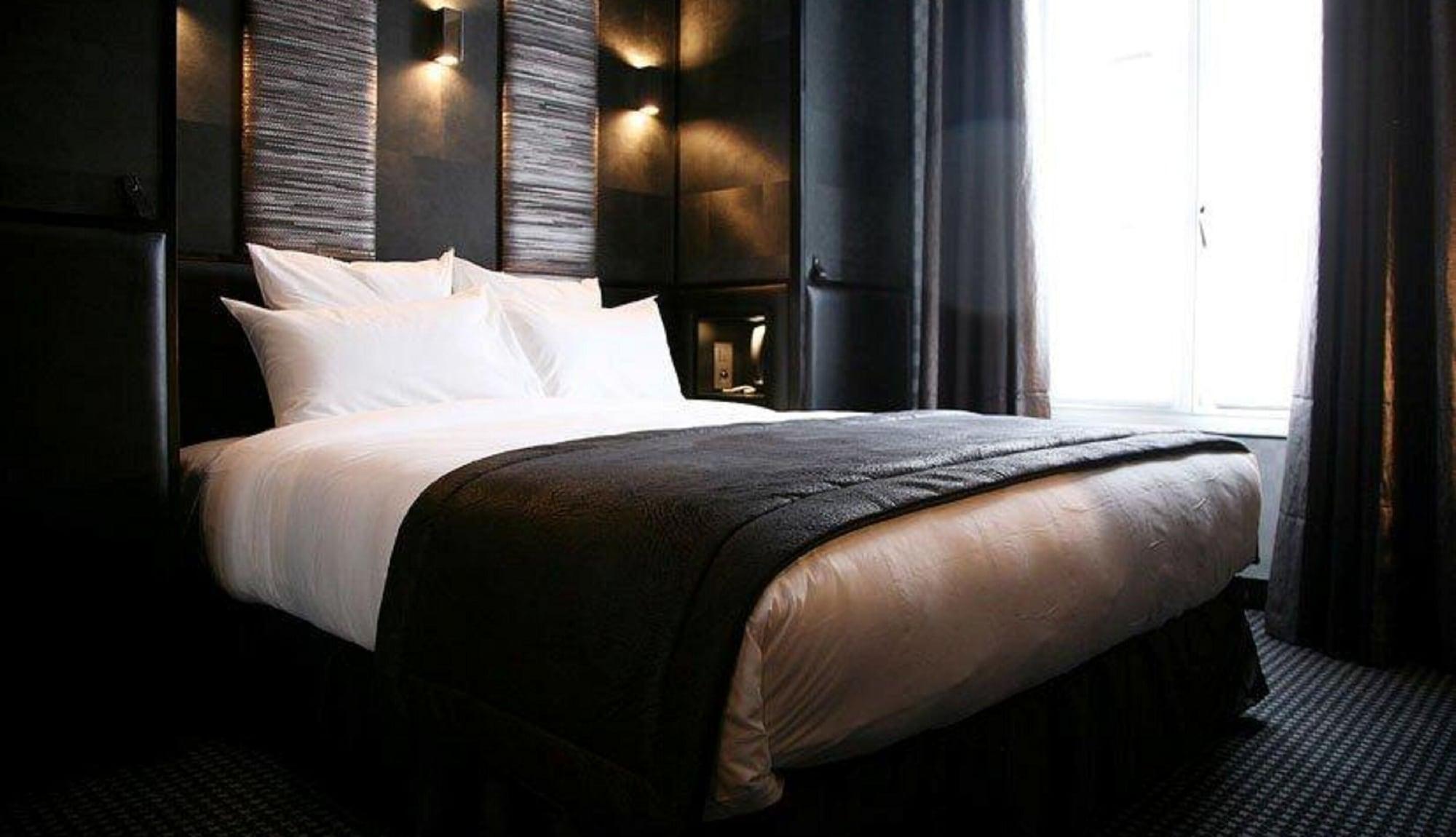 Hotel L'adresse Paris