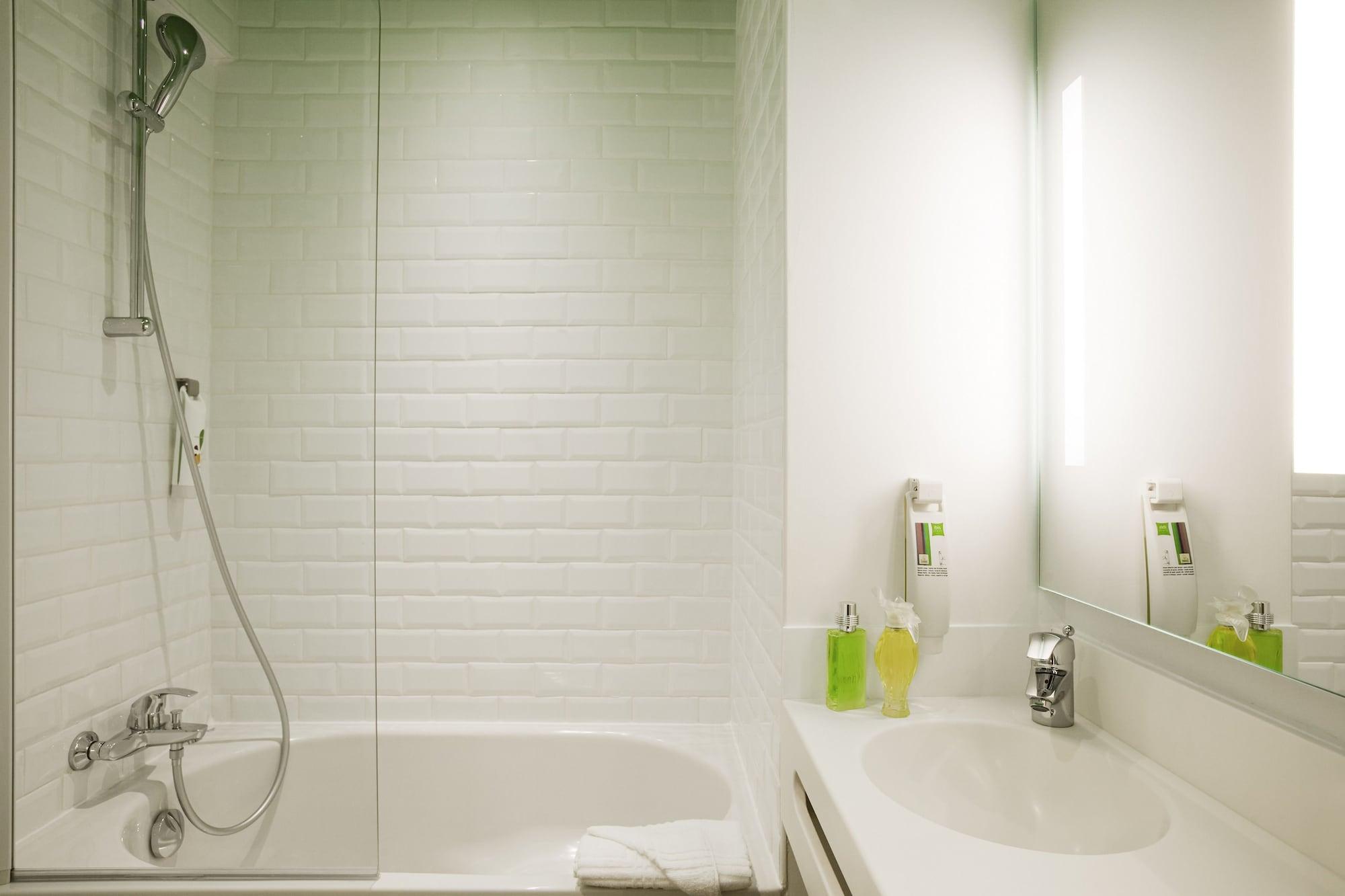 Ibis Styles Buttes Chaumont 3* Paris