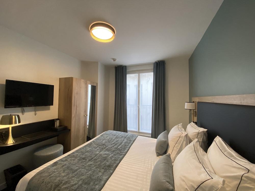 Hotel Le Cercle Tour Eiffel