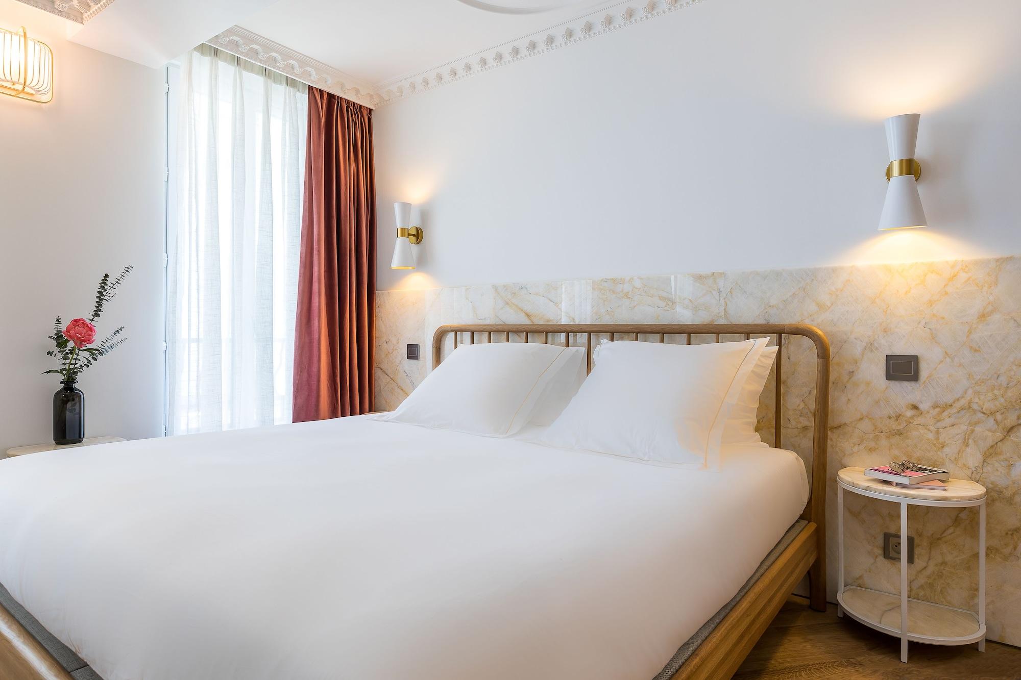 Rose Bourbon Hotel 3*
