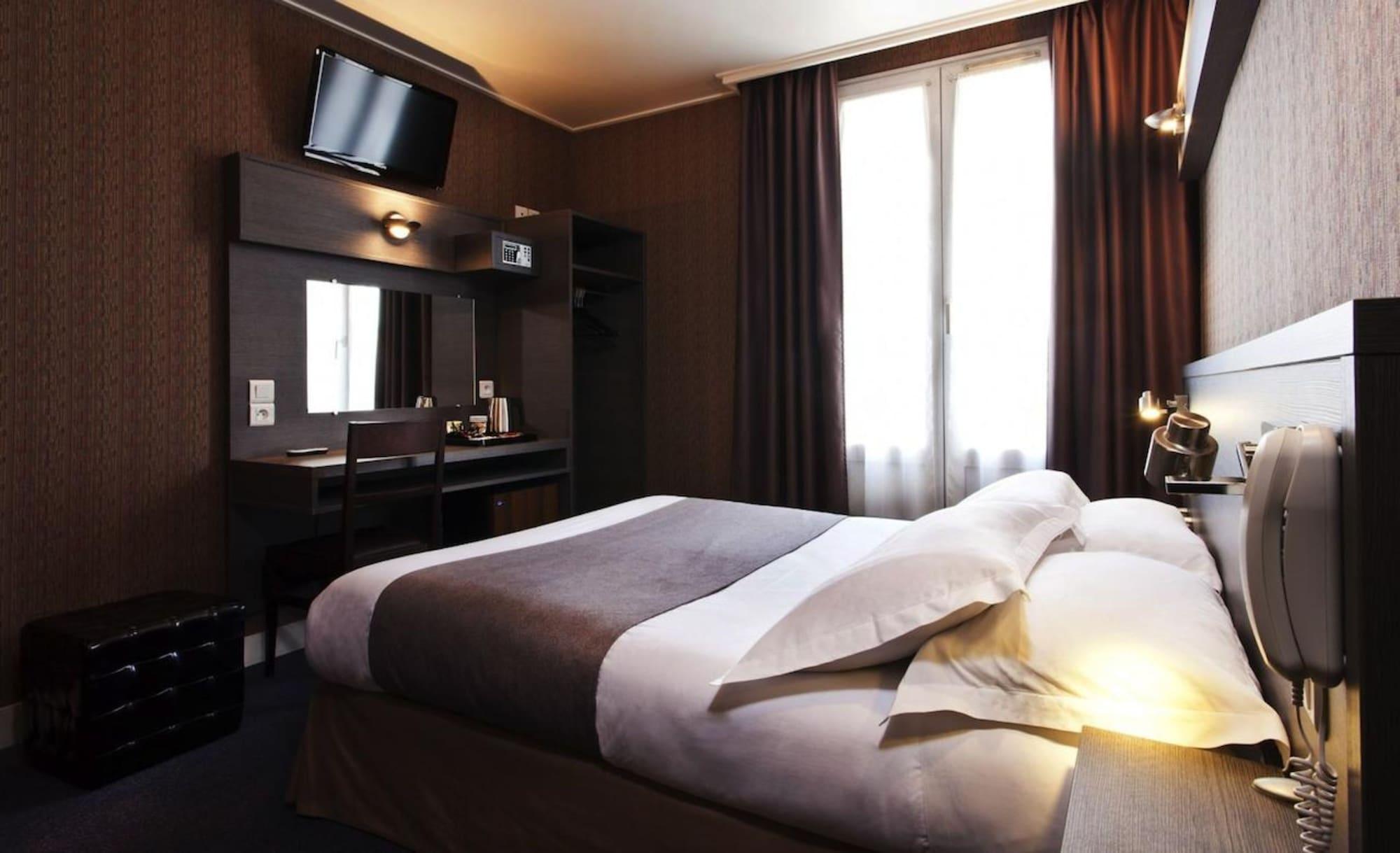Latin Hotel