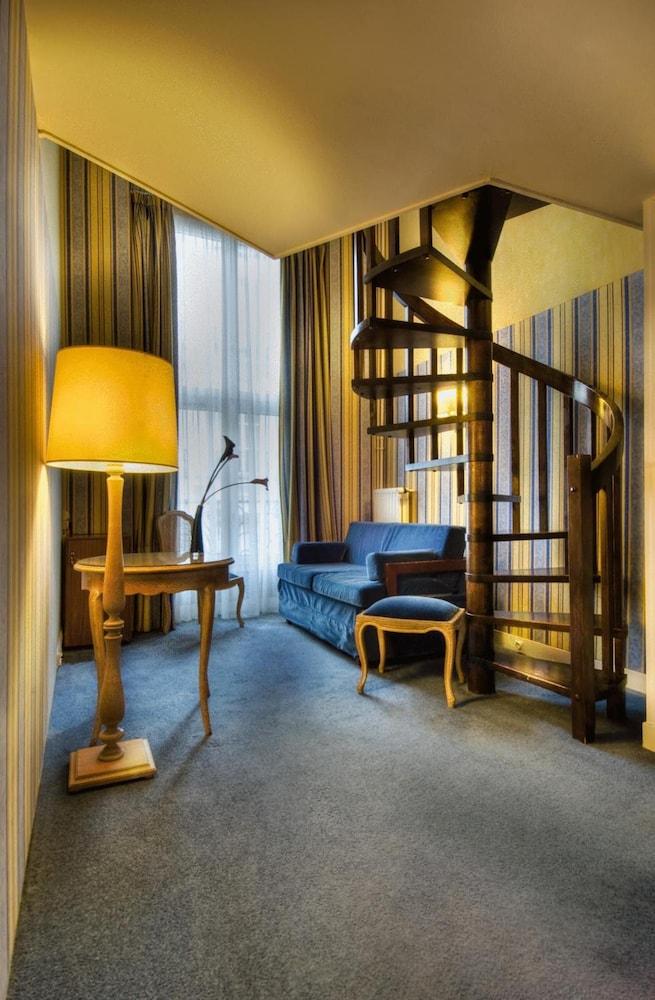 Hotel Baudelaire Opéra Paris
