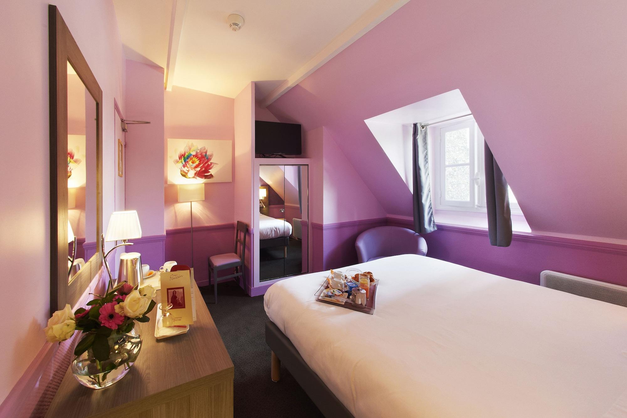 Poussin 3* Paris