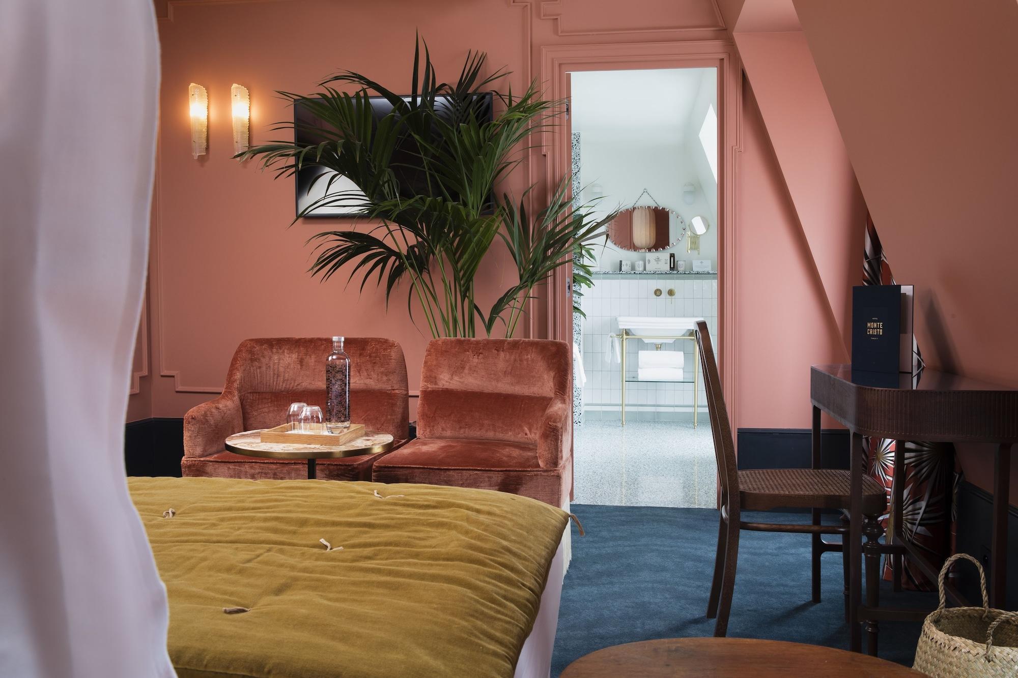 Montecristo 4* Paris