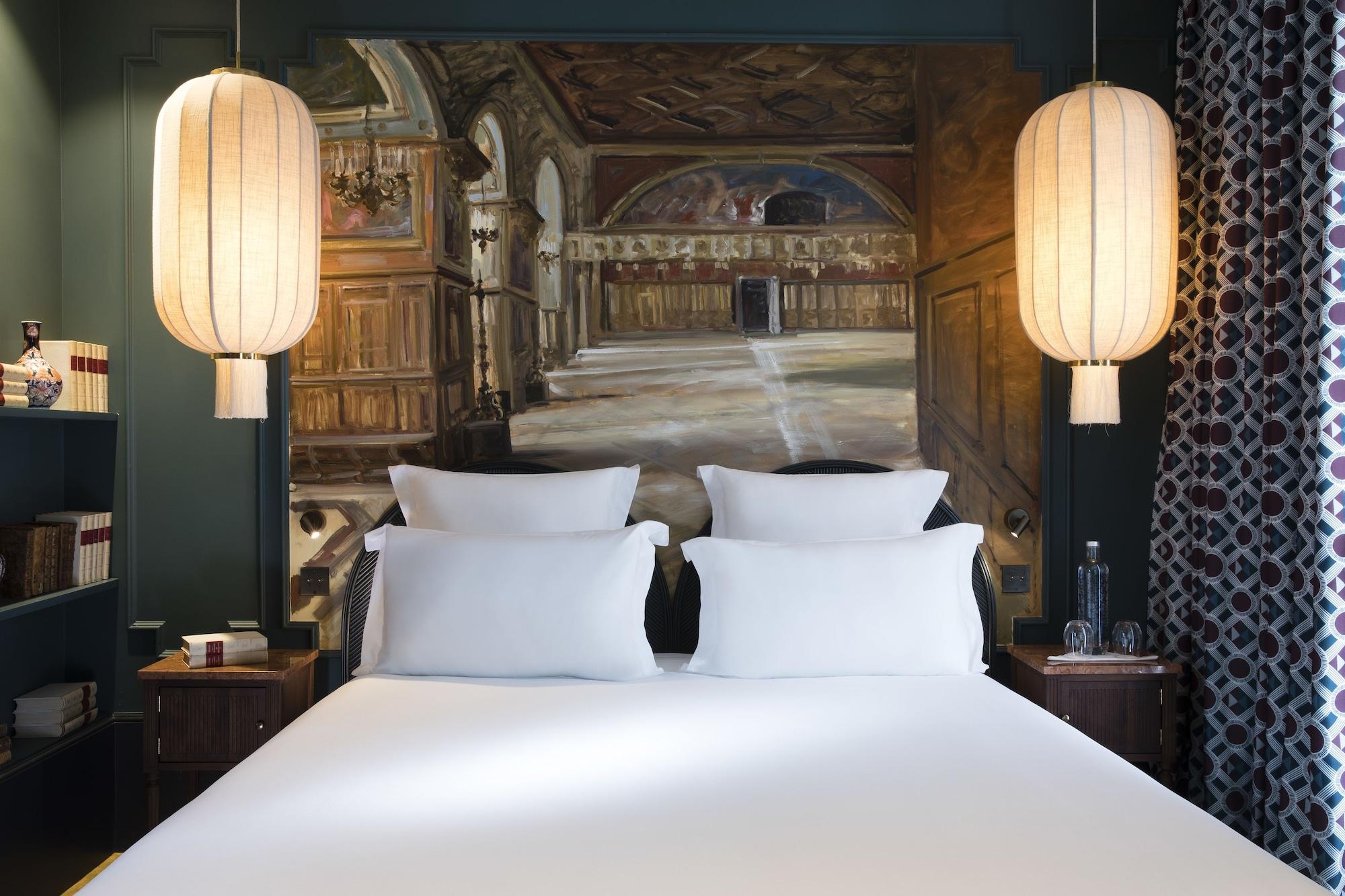Montecristo 4* Paris