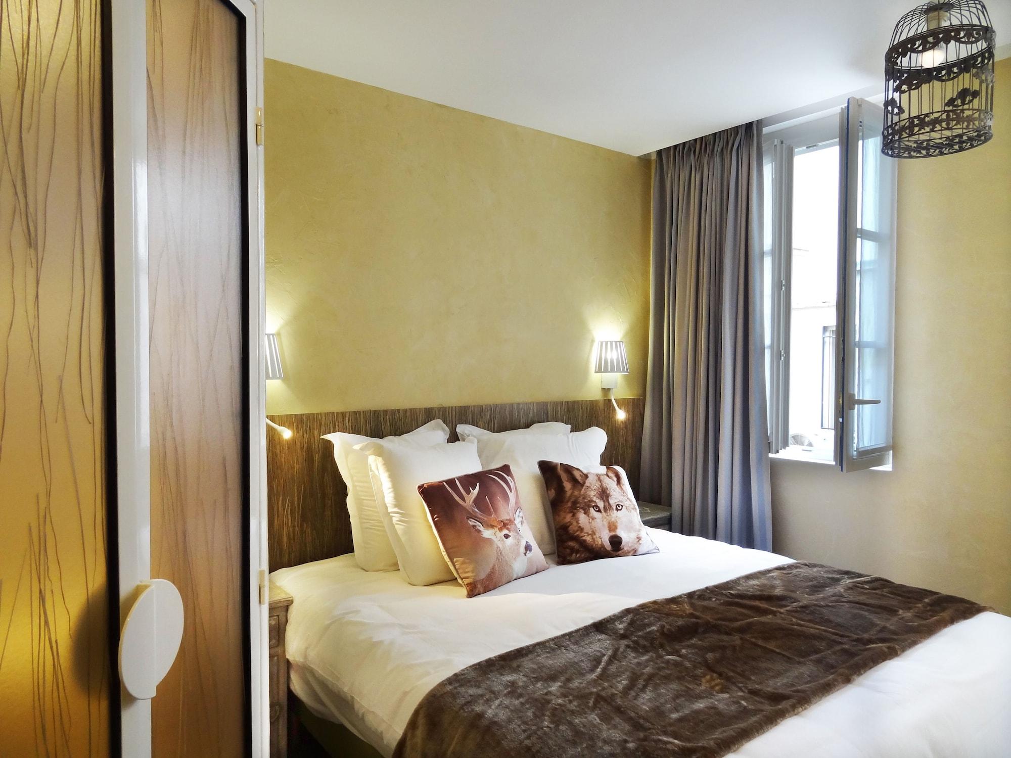 Le Pavillon Paris