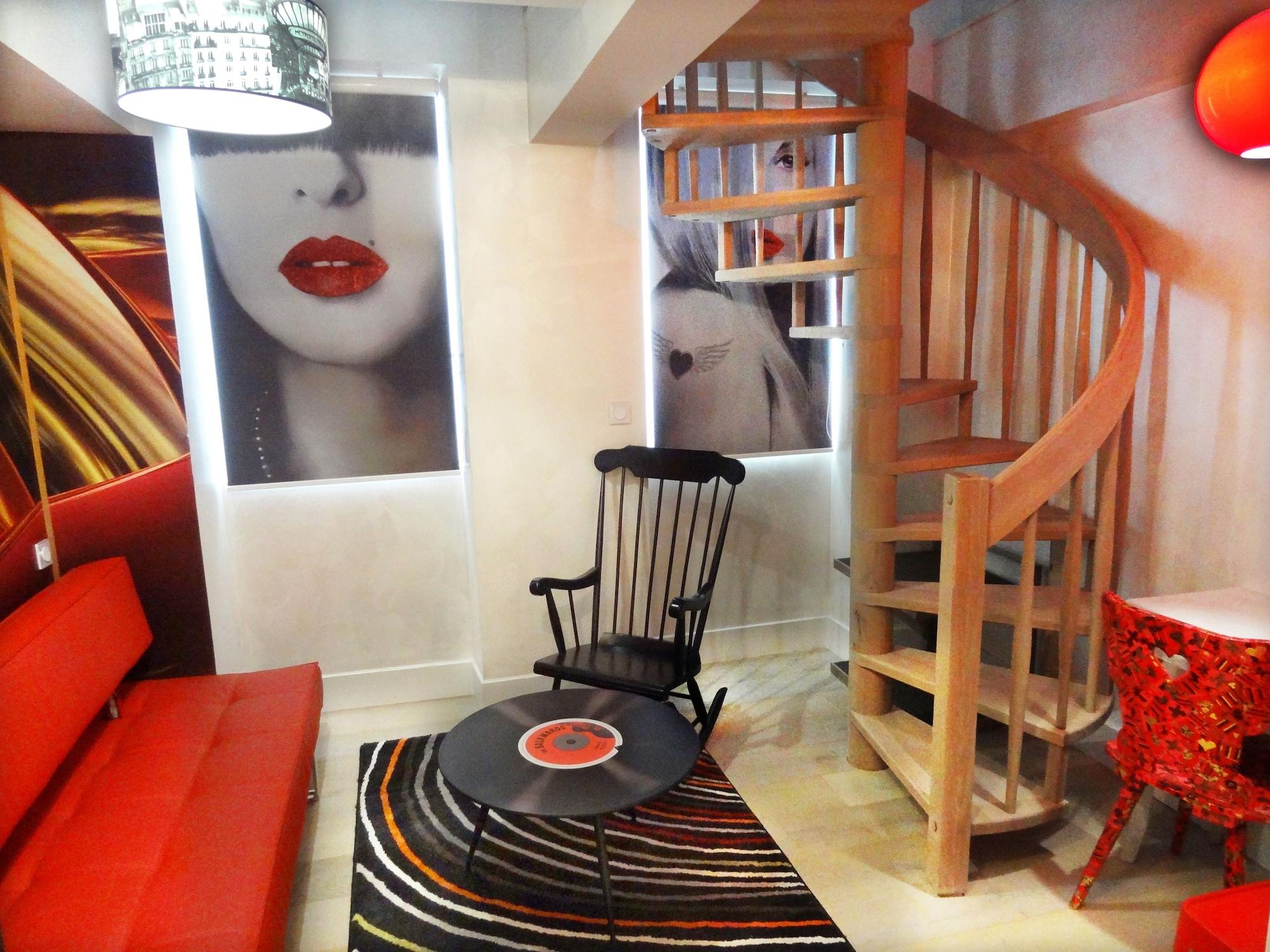 Le Pavillon Paris