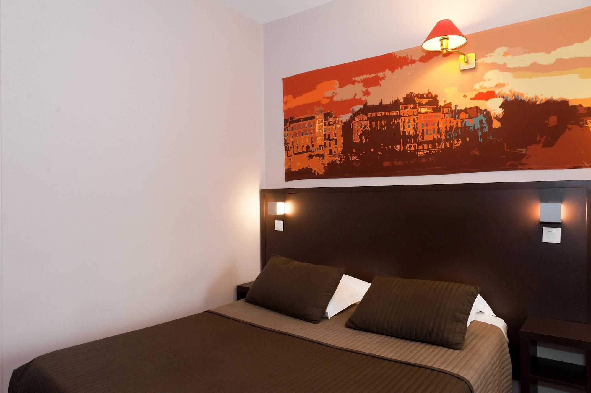 Hotel Odessa Montparnasse 2*