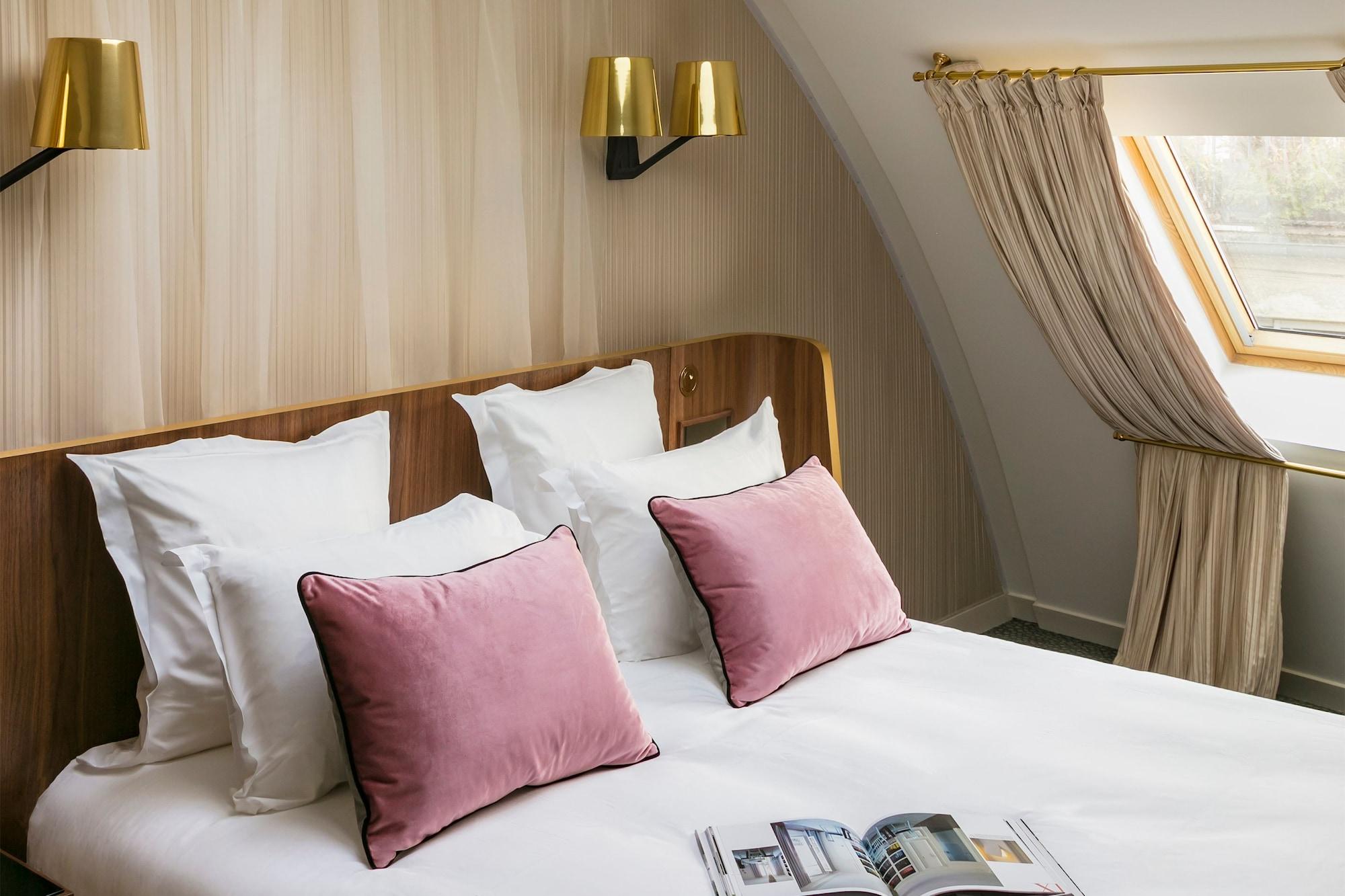 Maison Albar Le Pont-neuf Hotel 5*