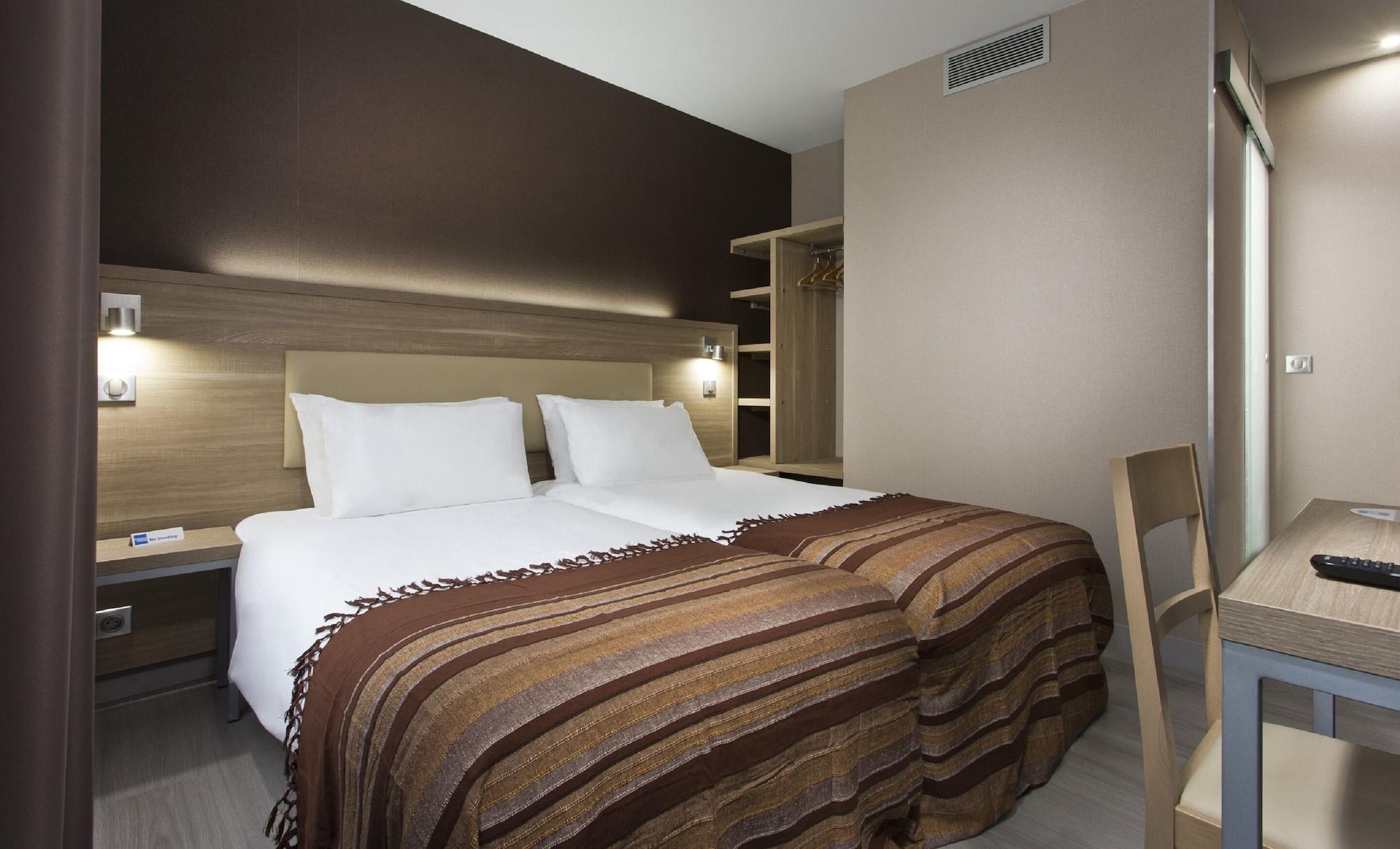 Des Pavillons Hotel Paris