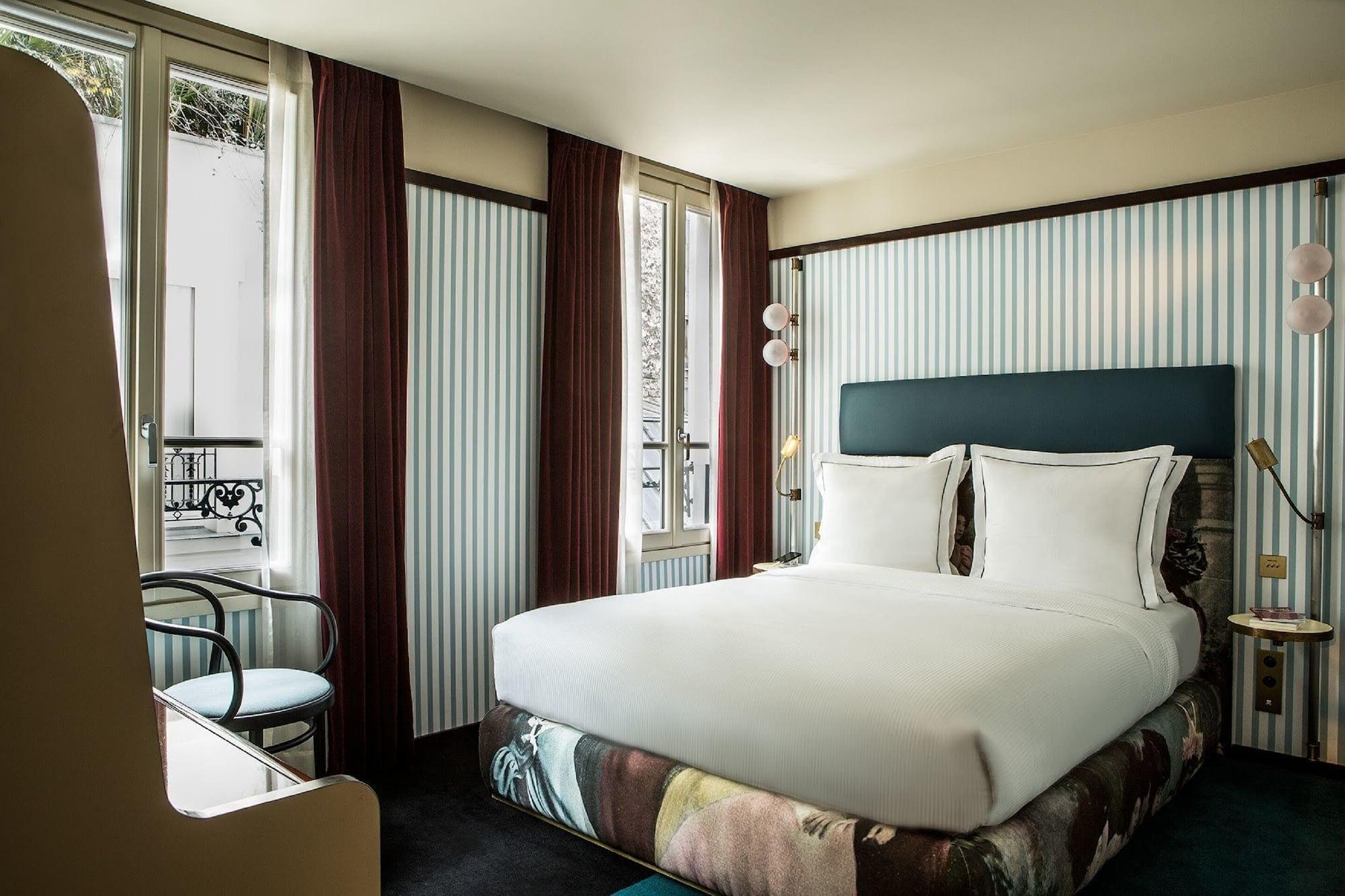 Du Rond-point Des Champs-elysees - Esprit De France 4*