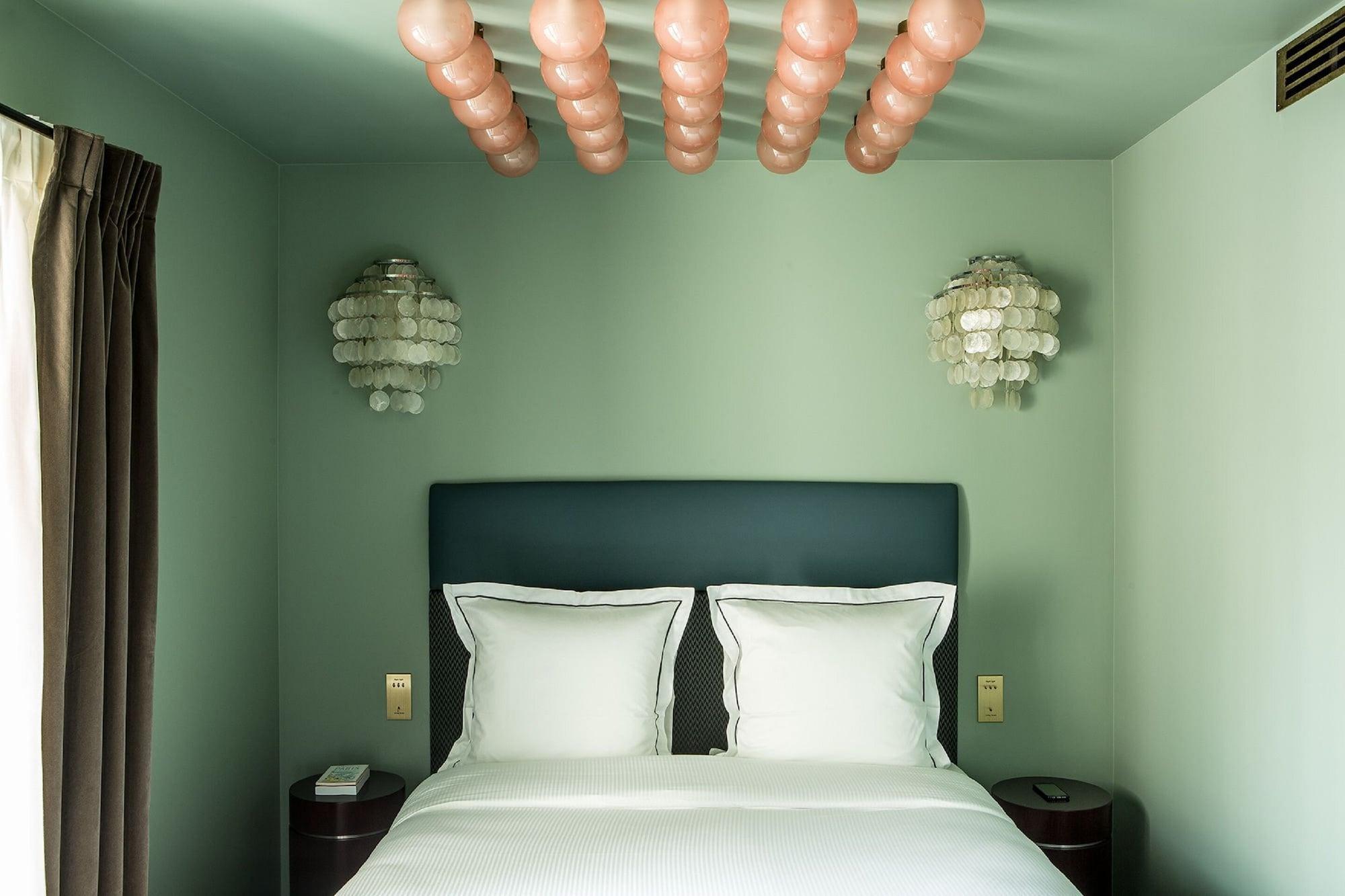 Hotel Du Rond-point Des Champs-elysees - Esprit De France Paris