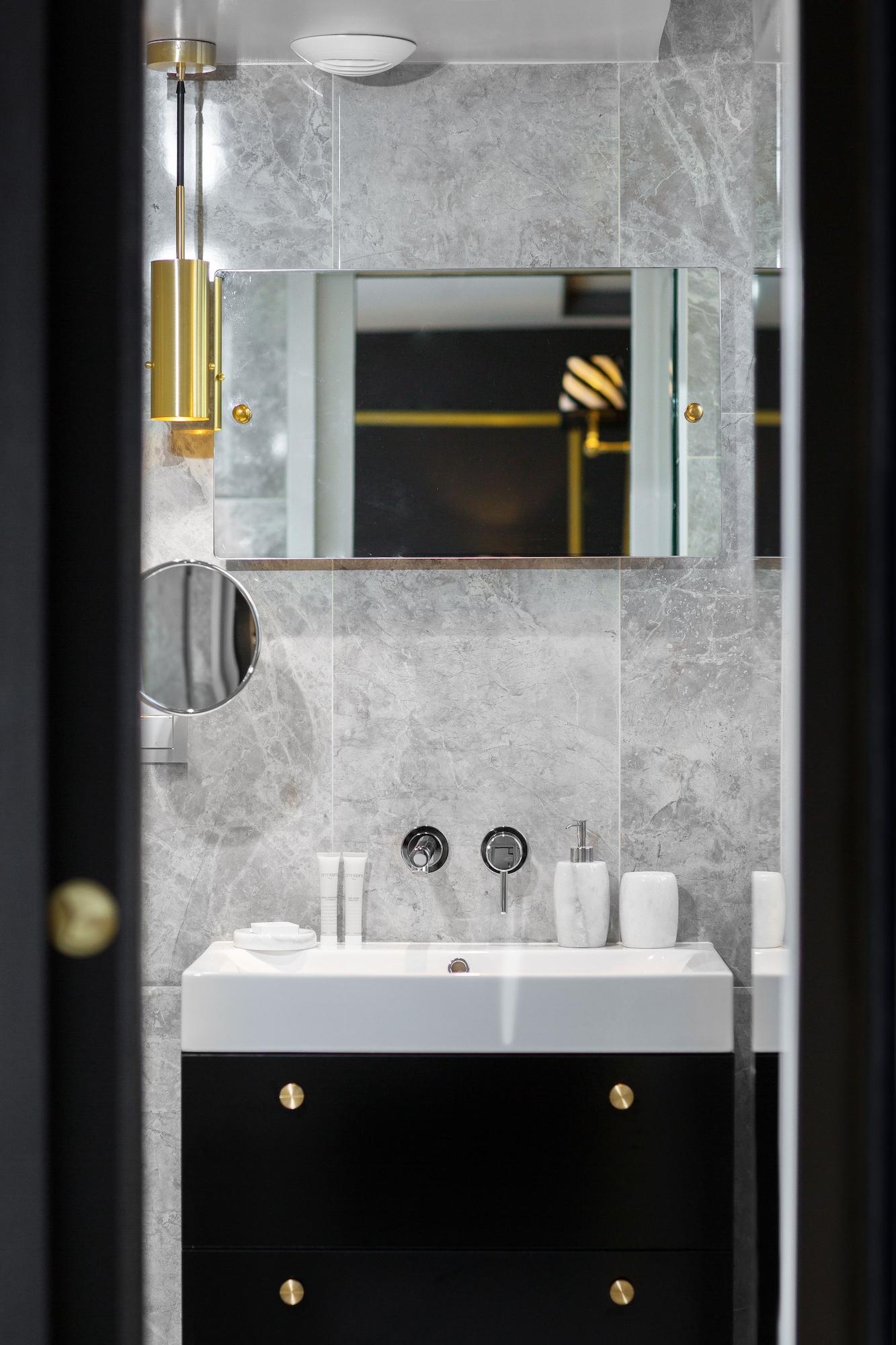 Snob By Elegancia 4* Paris