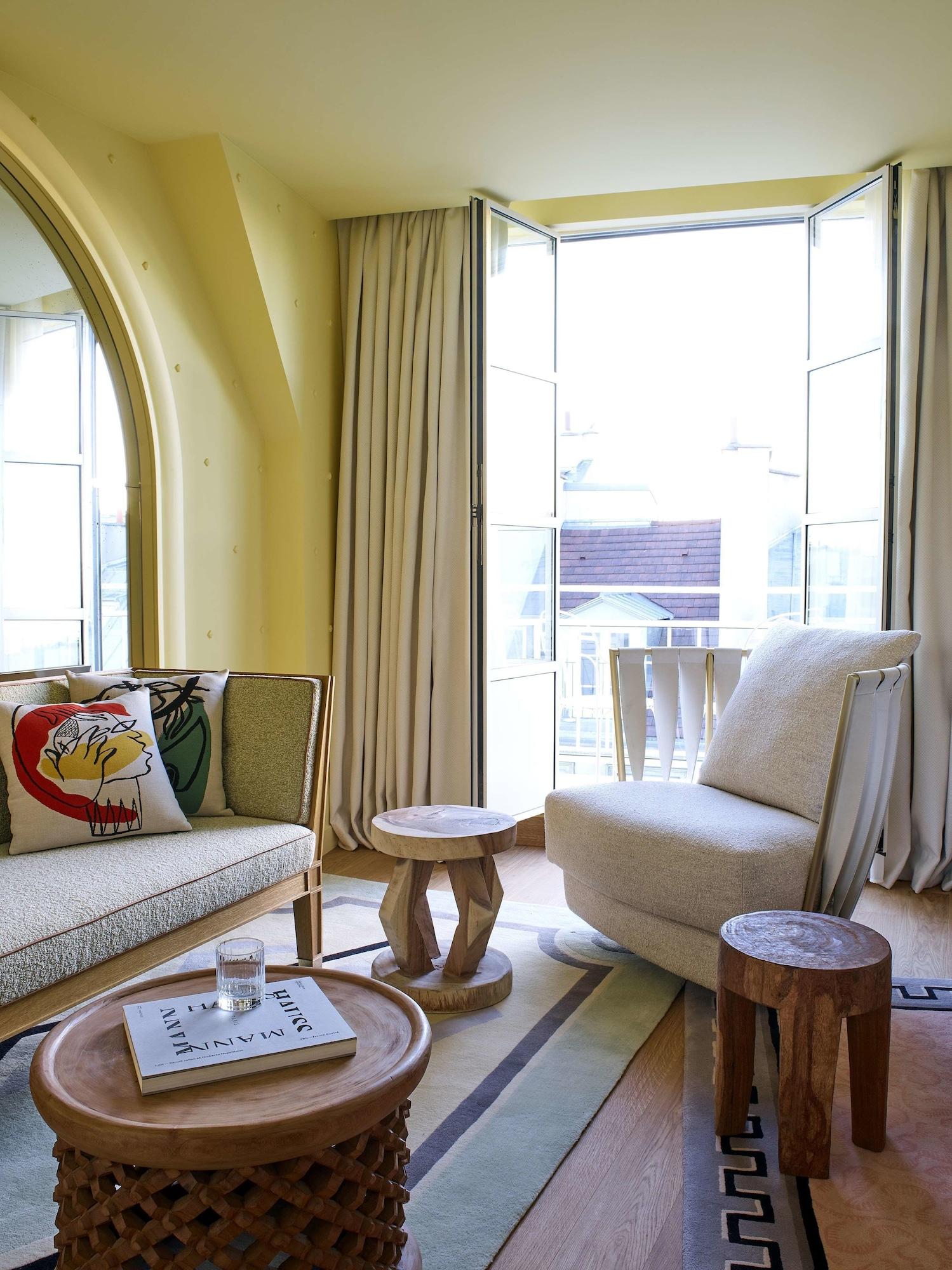 9confidentiel 4* Paris