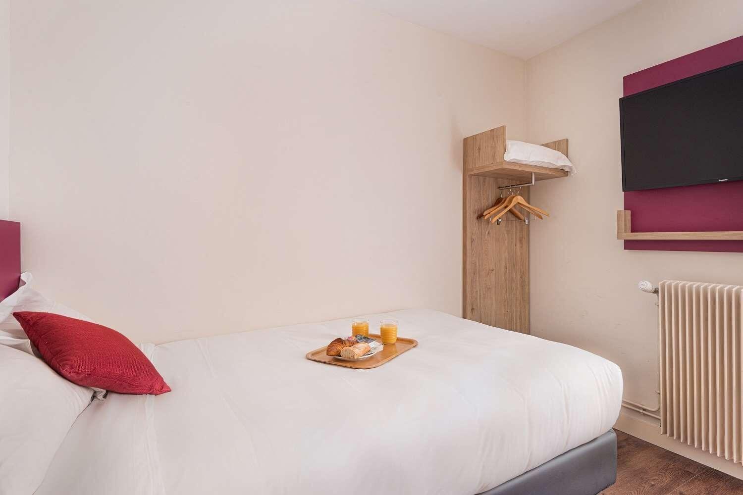Courcelles Mederic 3* Paris