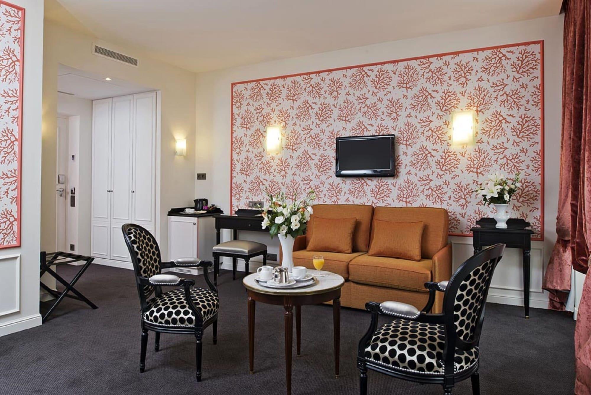 Hotel Saint-pétersbourg Opéra&spa 4*
