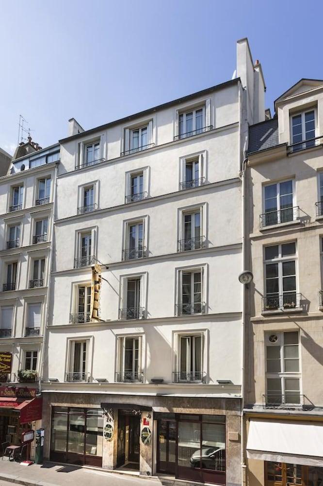 Crystal Hotel Paris
