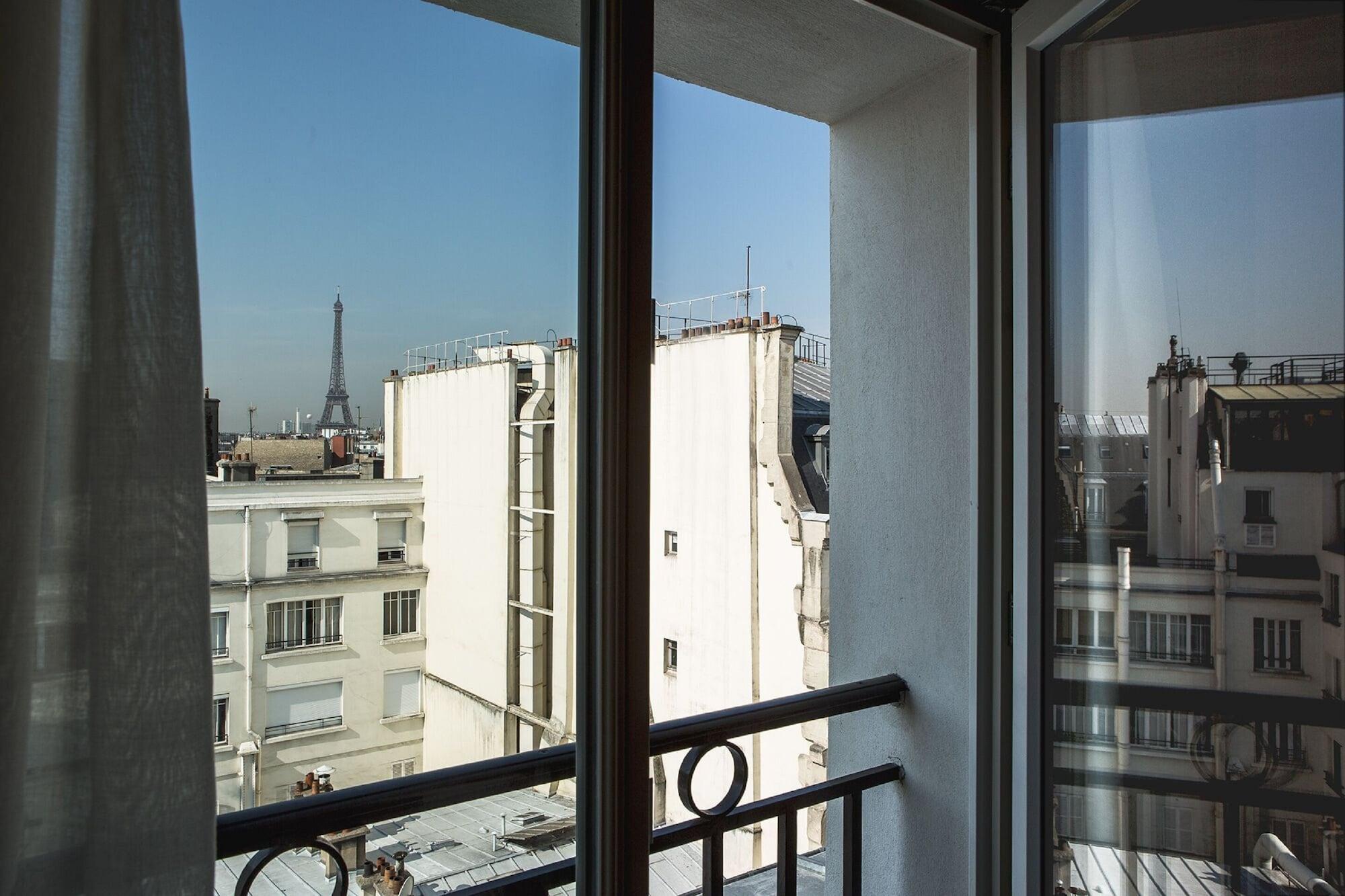 Hotel Du Rond-point Des Champs-elysees - Esprit De France