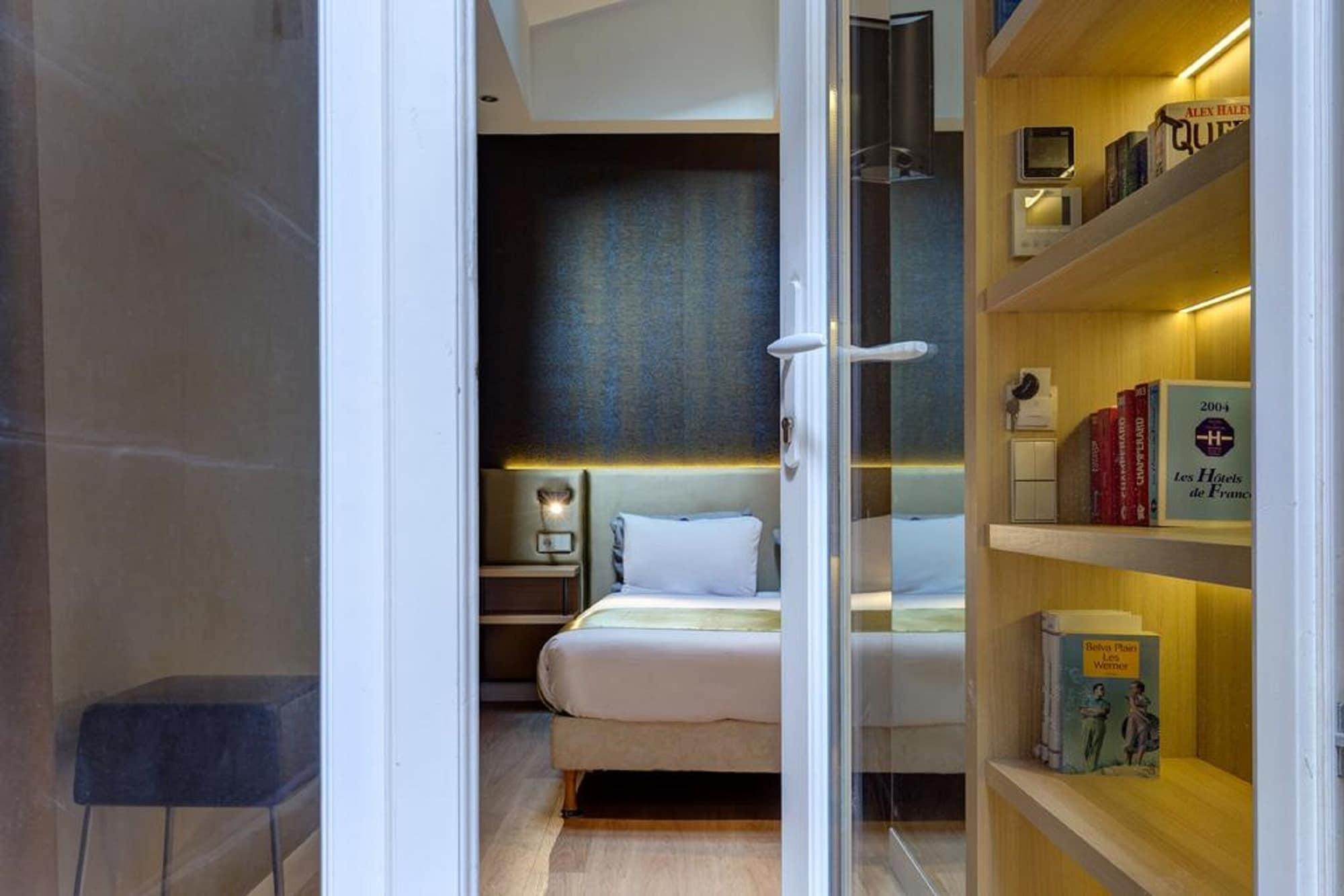 Elixir Hotel 3*