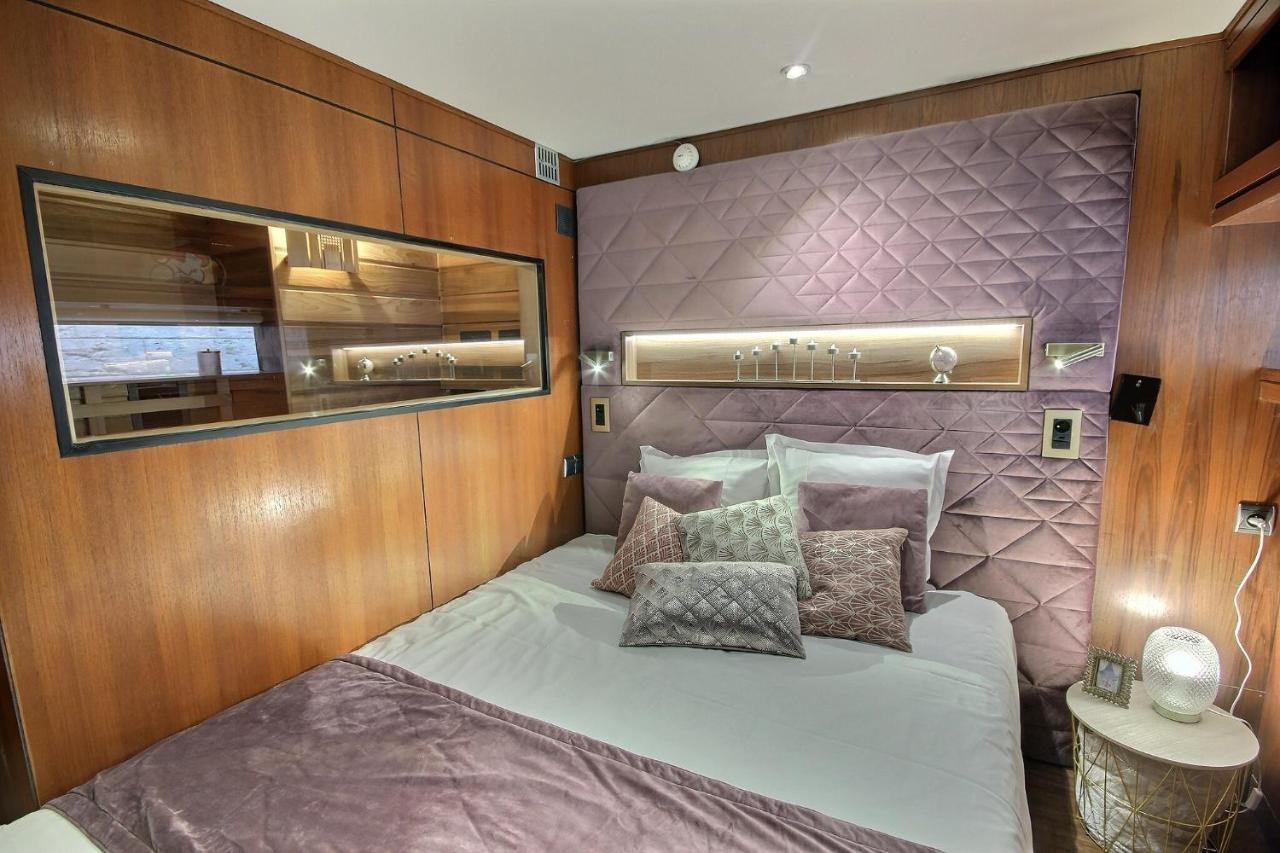 Hotel Vip Yacht Paris
