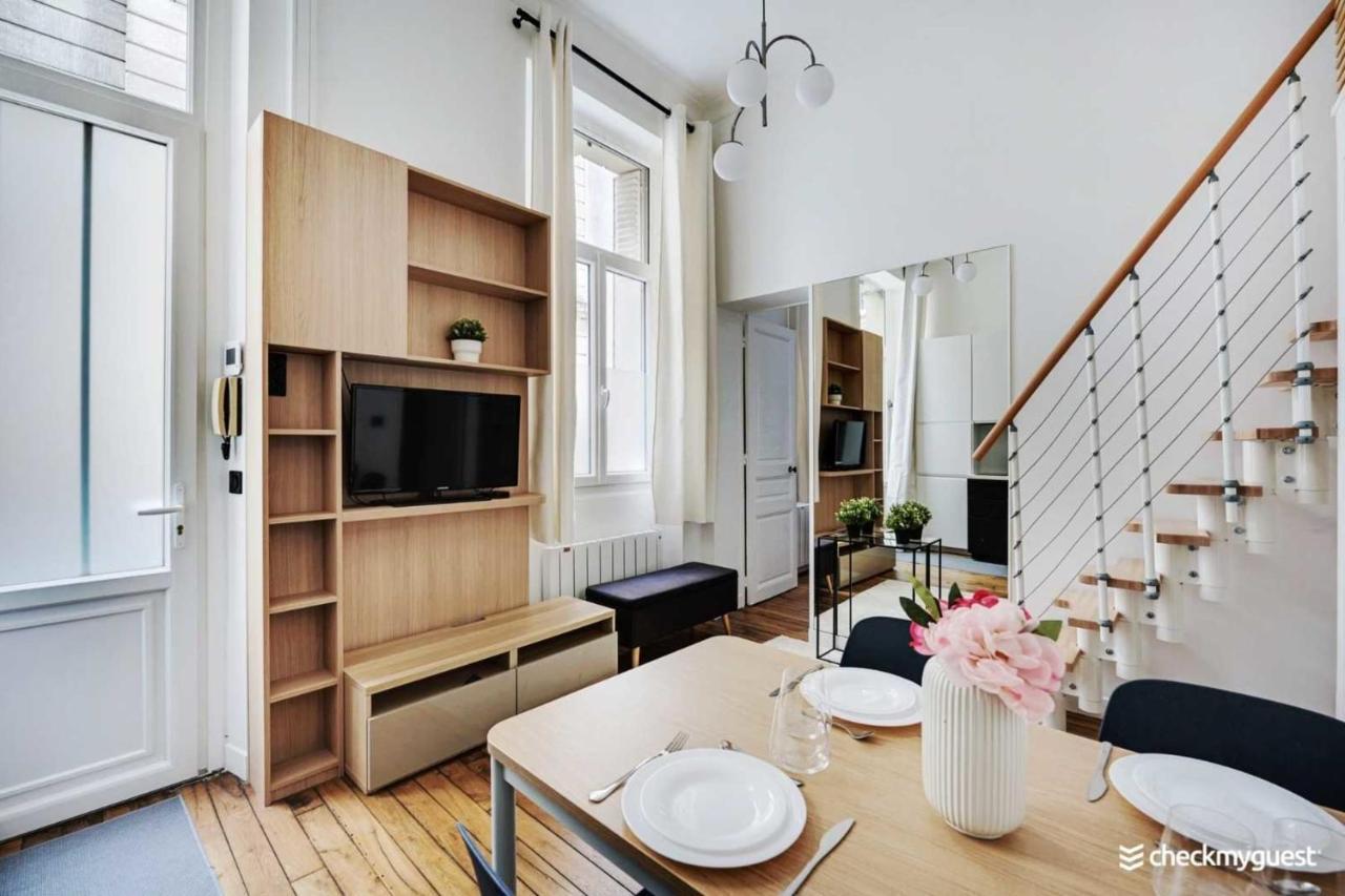 Appartement Cmg-parc Montsouris-arc De Triomphe-champs Elysées Paris