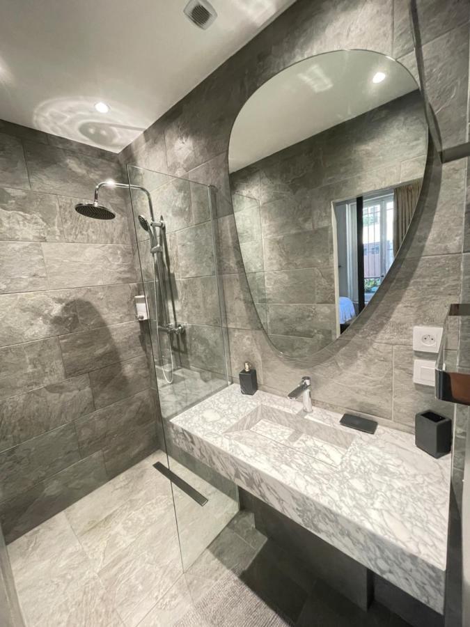 Cozy Studio Champs Elysee Arc De Triomphe 2 Apartment Paris