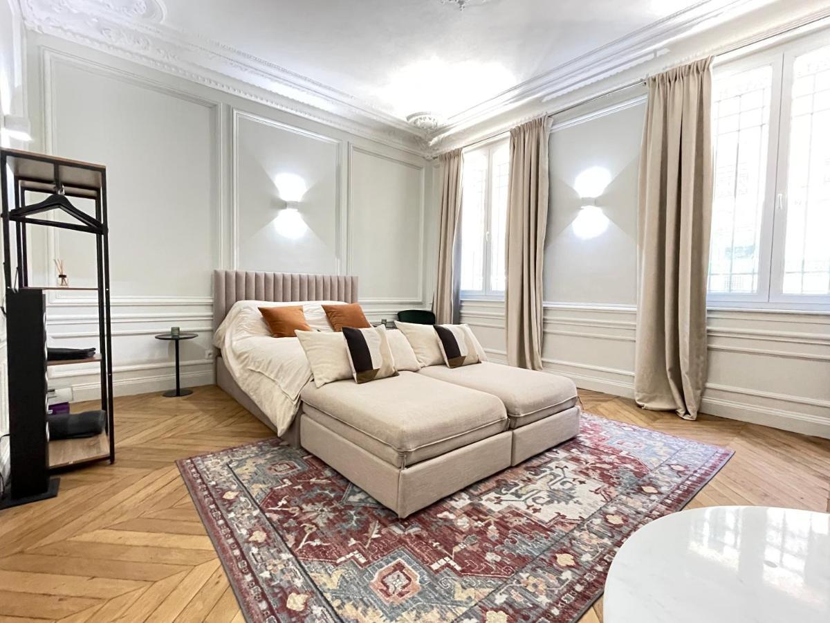 Cozy Studio Champs Elysee Arc De Triomphe 1