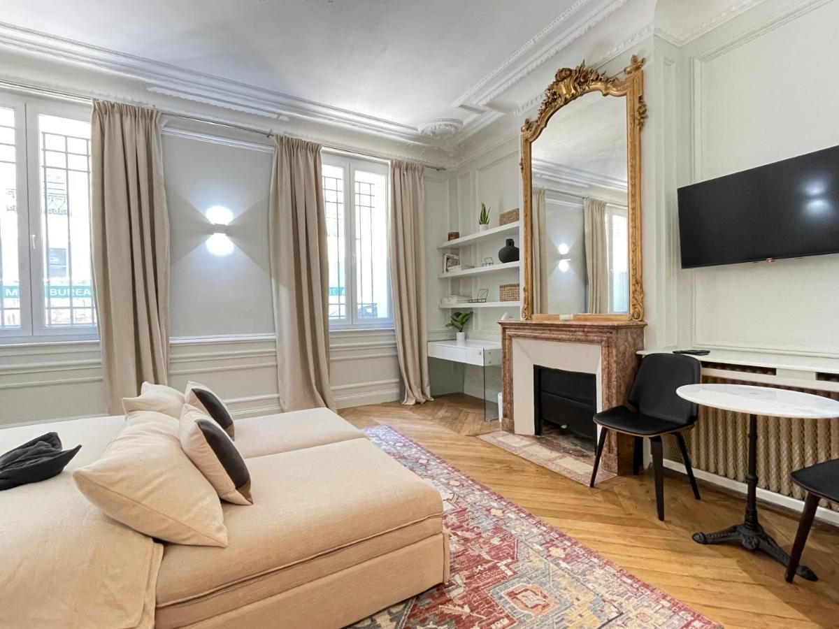 Cozy Studio Champs Elysee Arc De Triomphe 1 *