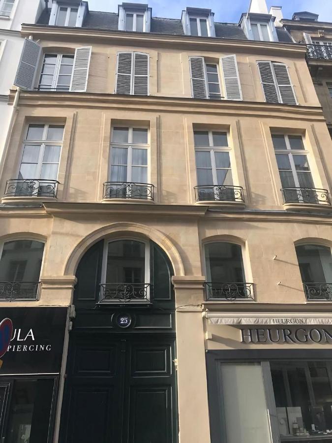 Appartement High L' Elysee Faubourg St Honoré Paris