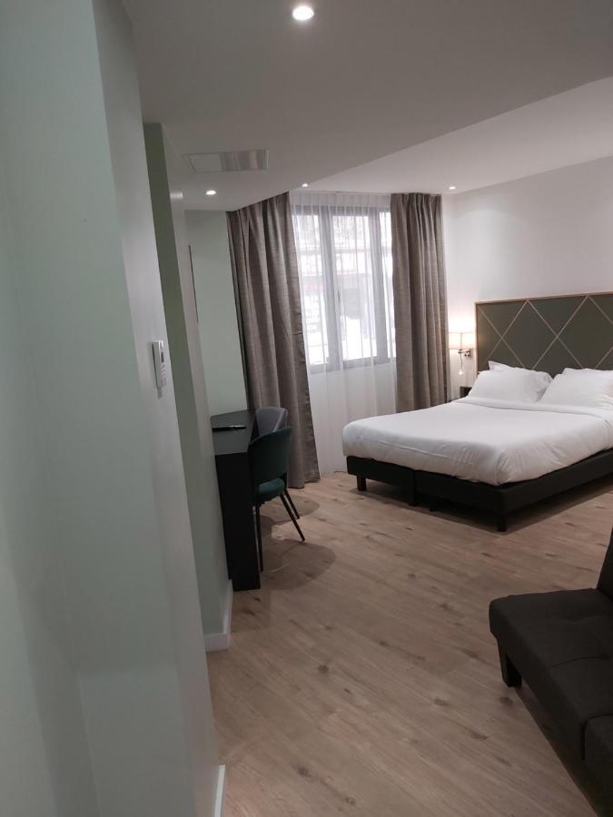 Hotel B Square Paris