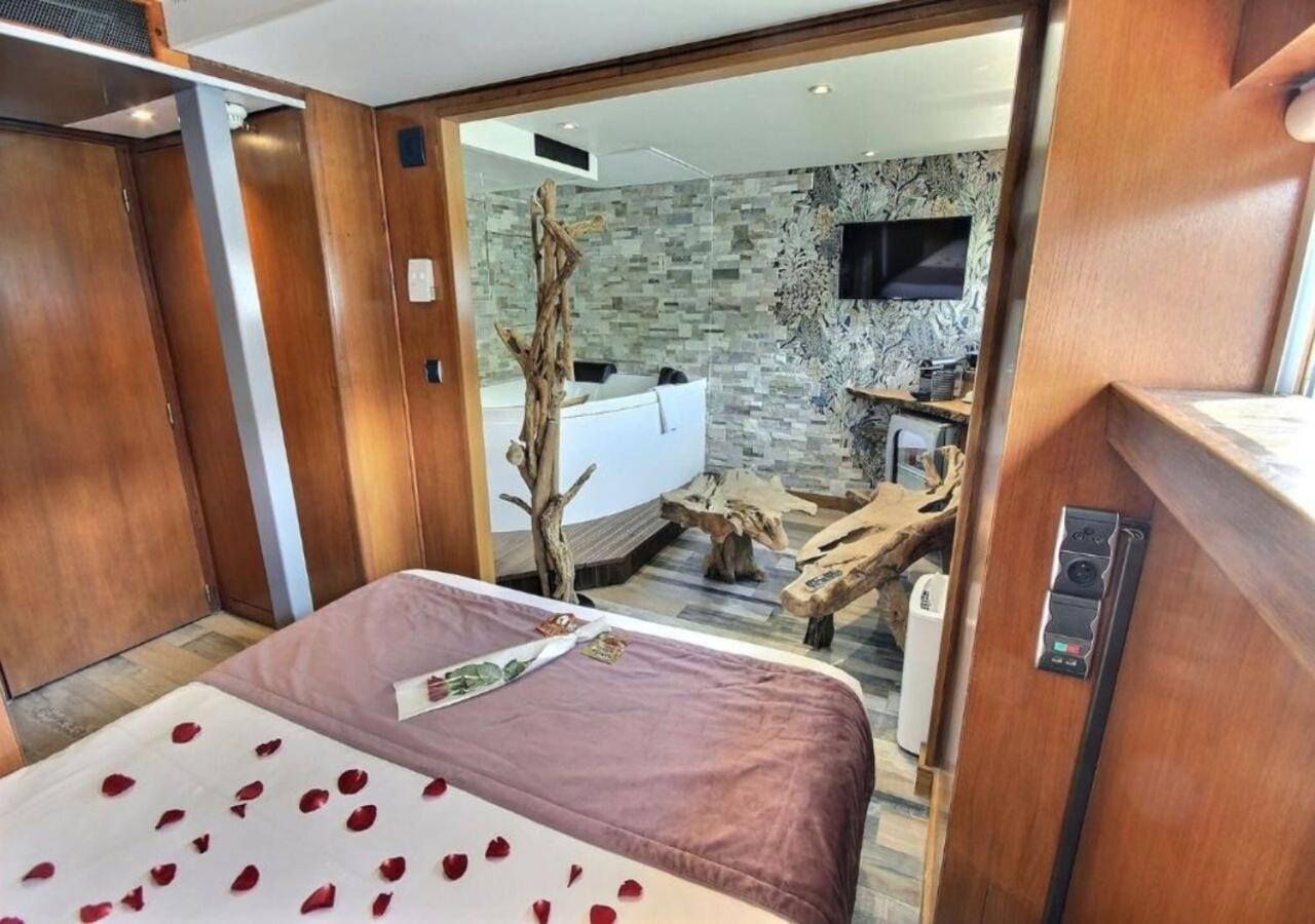 Hotel Vip Yacht 2*