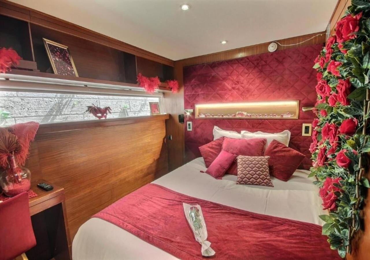 Hotel Vip Yacht 2*