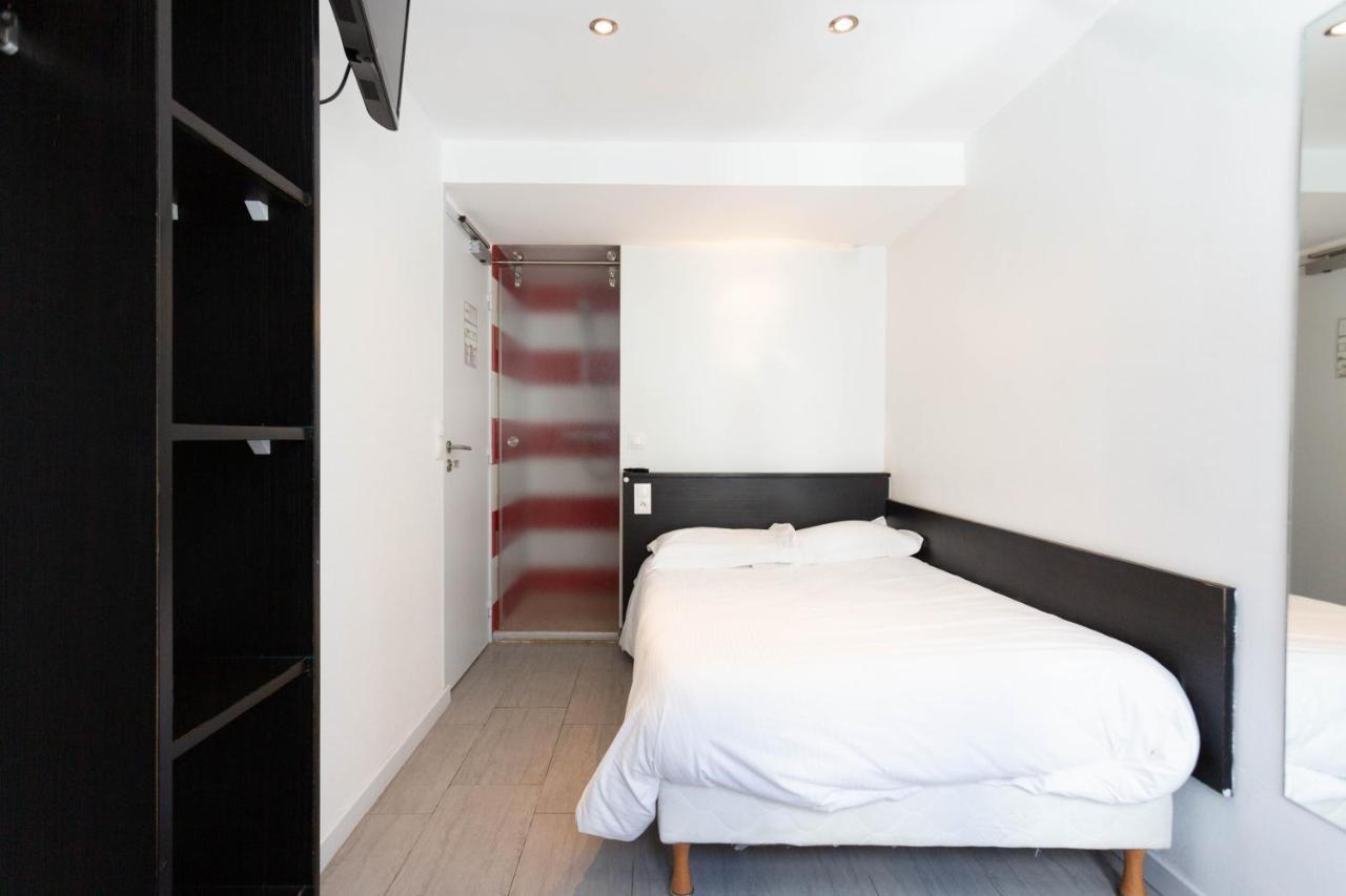 Mimosa Hotel