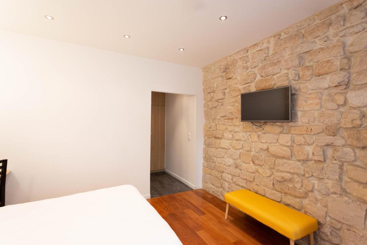 Mimosa Hotel Paris